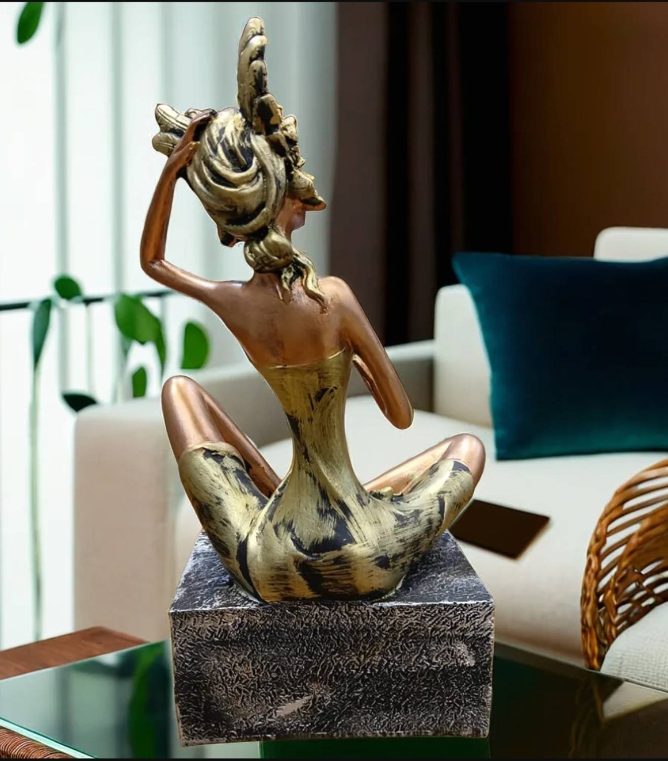 Yuvaansh Creationss Modern Art Lady Decorative Showpiece - 26 cm