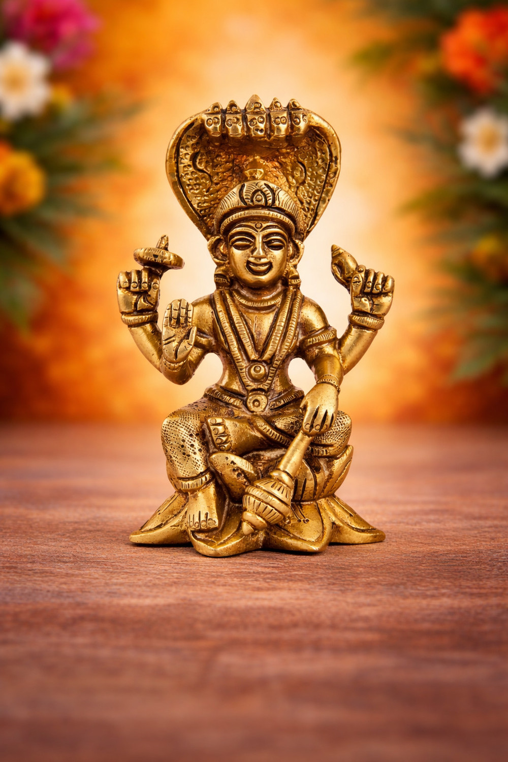 Image of Shreeyash Brass Vishnu Ji idol with sheshnaag Home decorative item Decorative Showpiece - 11.4 cm (Brass, Yellow)