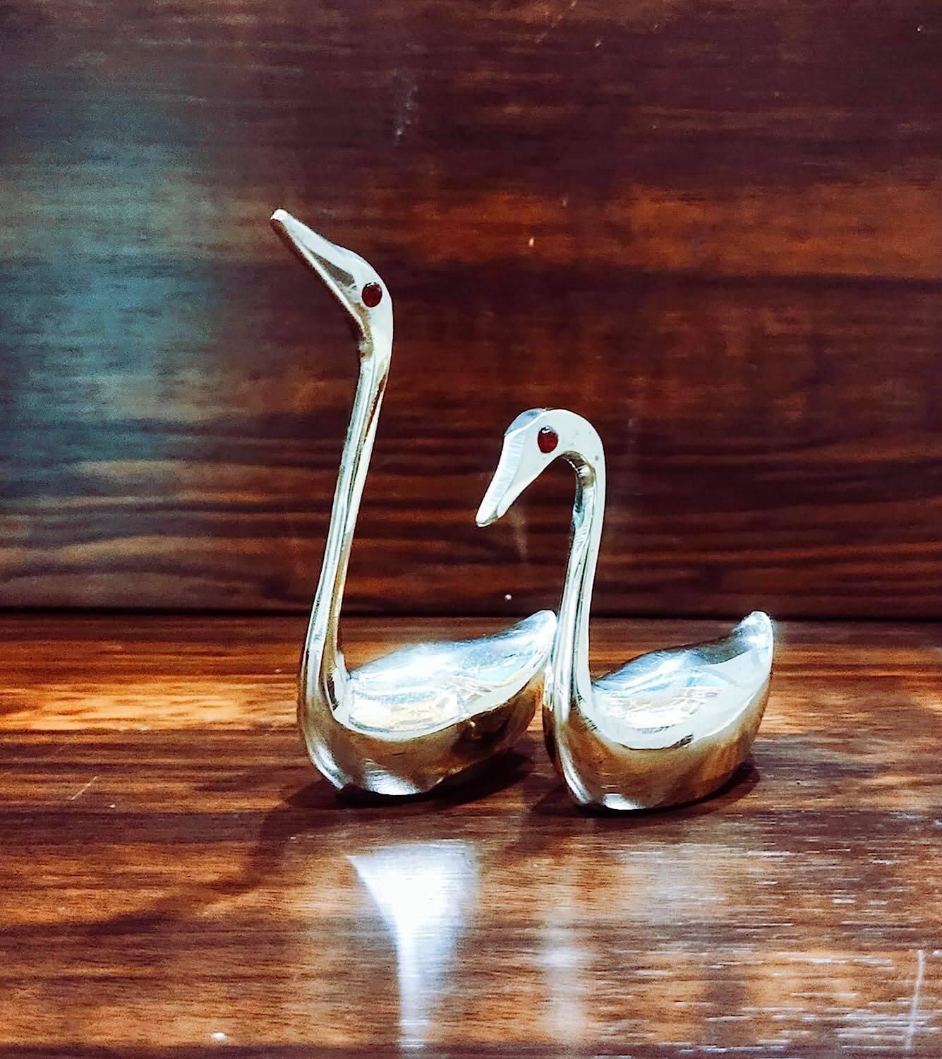 amishi blissful decor Brass Miniature Duck Pair Anniversary Gift Duck Set Statue for Home Table Decorative Showpiece - 9 cm