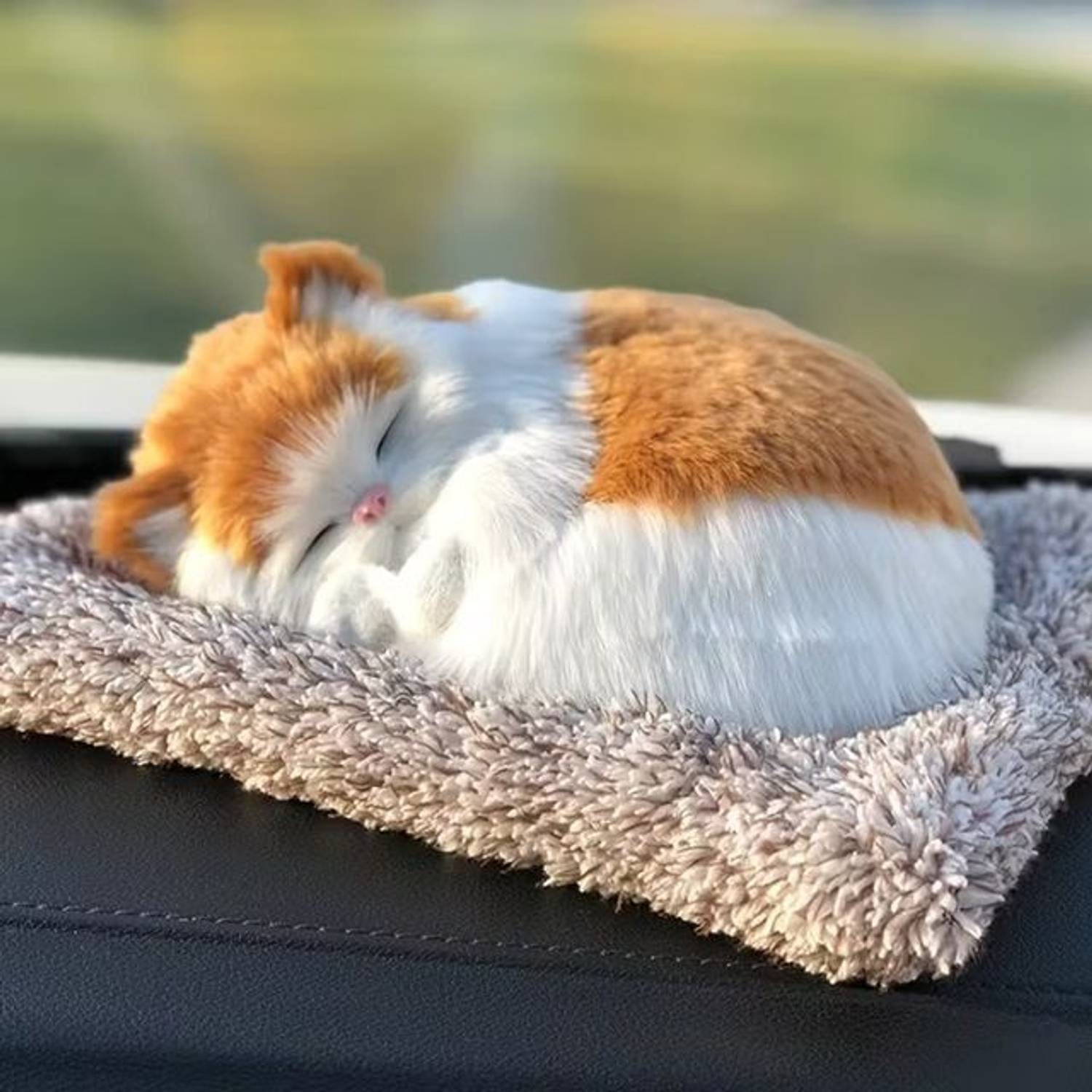 Beyondecor Sleeping Cat Design Showpiece,Toy With Meow Sound For Car & Table Decorative Showpiece  -  5 cm