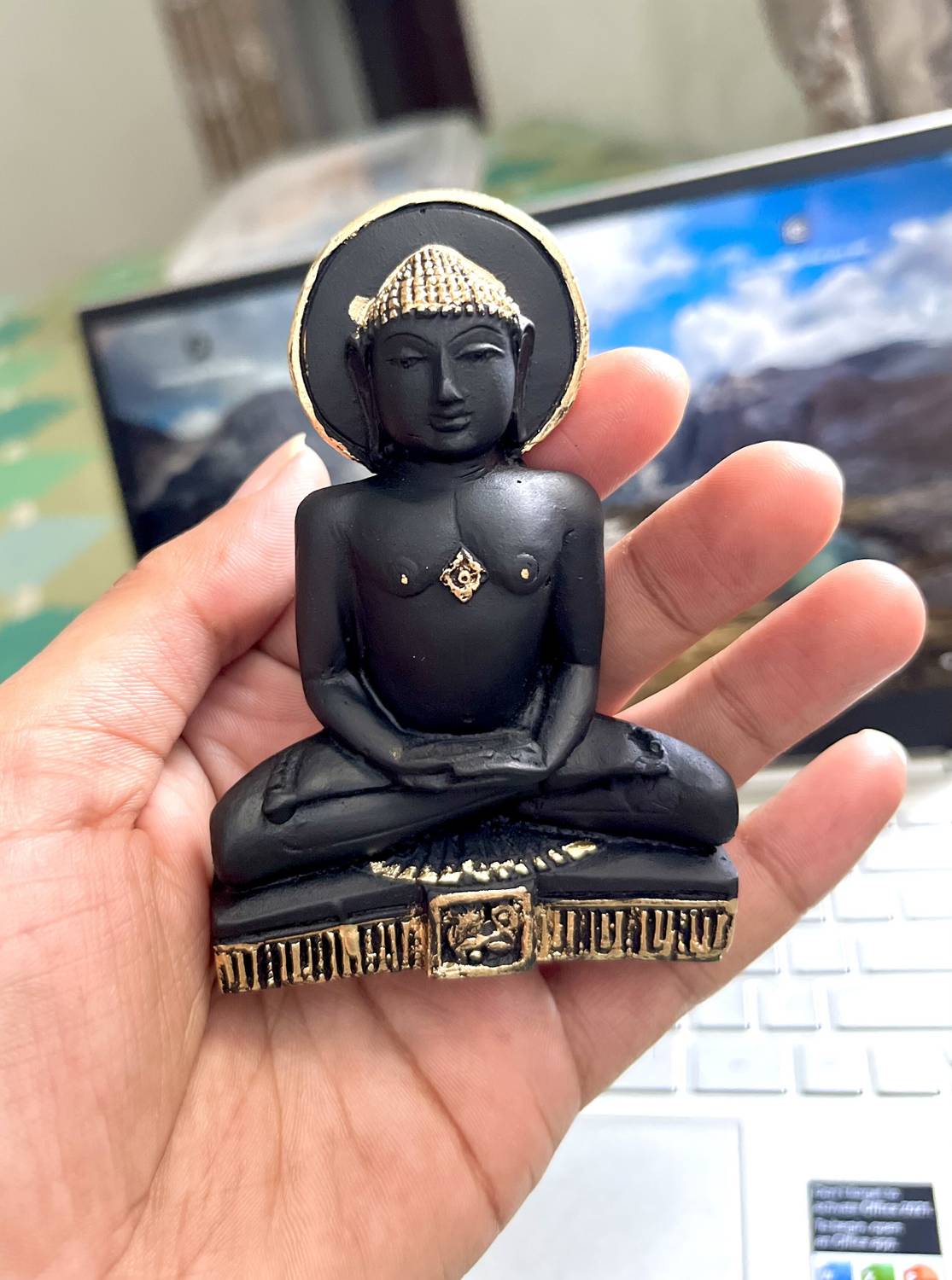 ArtofDot Mahaveer Swami Buddha Statue for Home Décor, Car Décor, Office Décor Decorative Showpiece - 9 cm