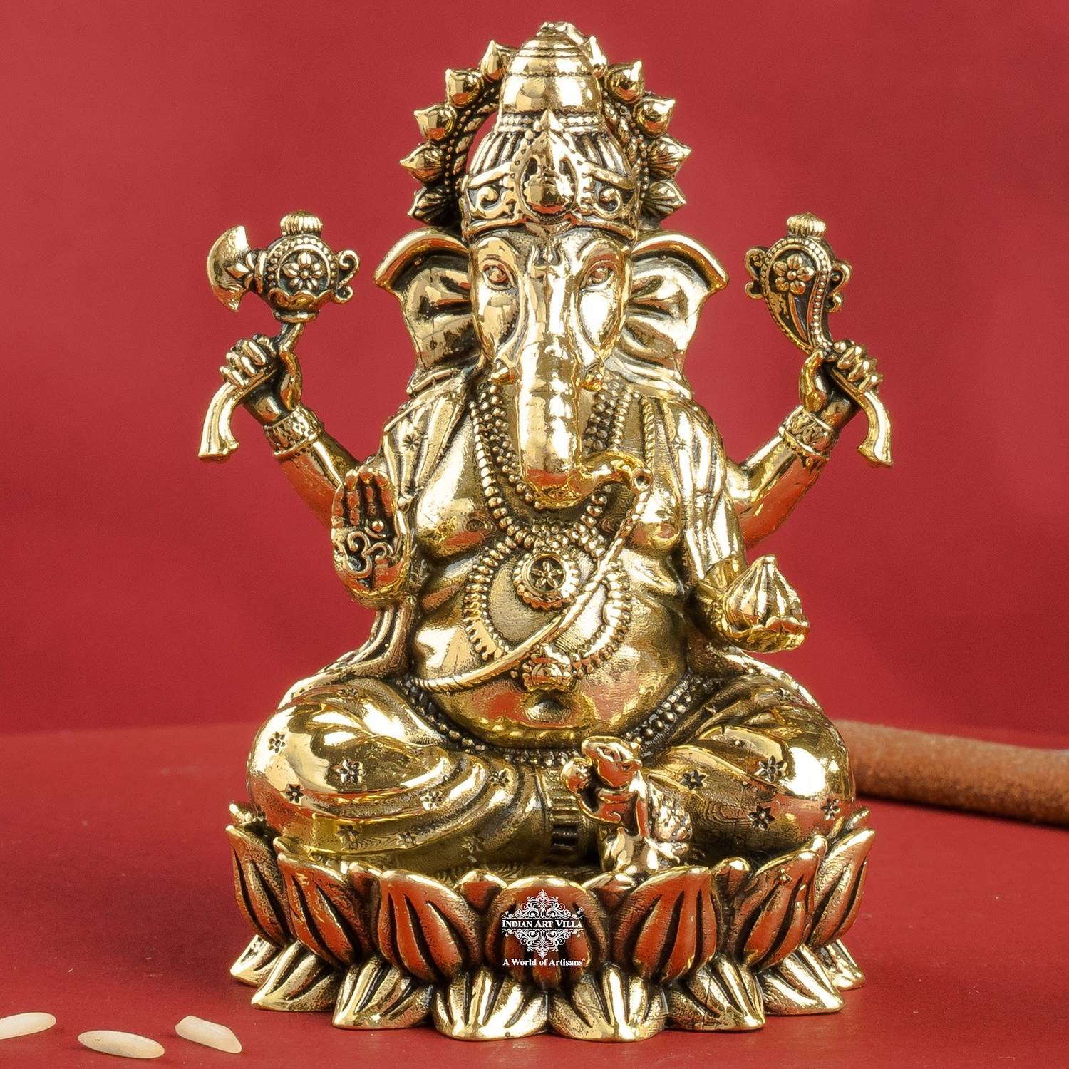 IndianArtVilla Brass Ganesh Ji Murti Sitting on Kamal, Spritiual & Pooja use, 6.35 Cm, Gold Decorative Showpiece - 6.35 cm