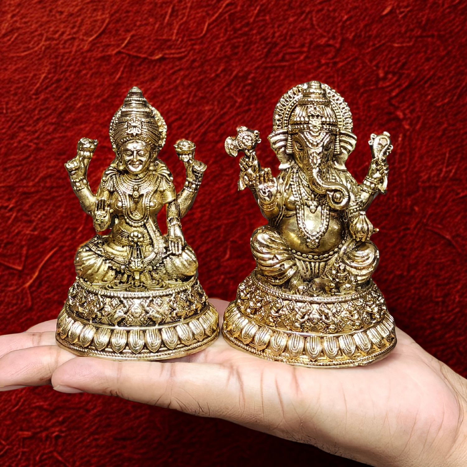Image of Craftcart Lakshmi Ganesh Brass Idol | Wax Cast | Lightweight | 100% Pure Brass | 425g | Decorative Showpiece - 9.8 cm
