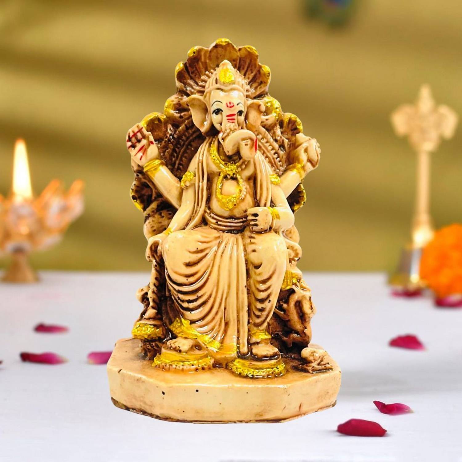 sanskaari Lord Ganesh Jii, Vinayaka Statue, Ganpati Bappa Statue, Idols For Car Dashboard Decorative Showpiece - 13 cm