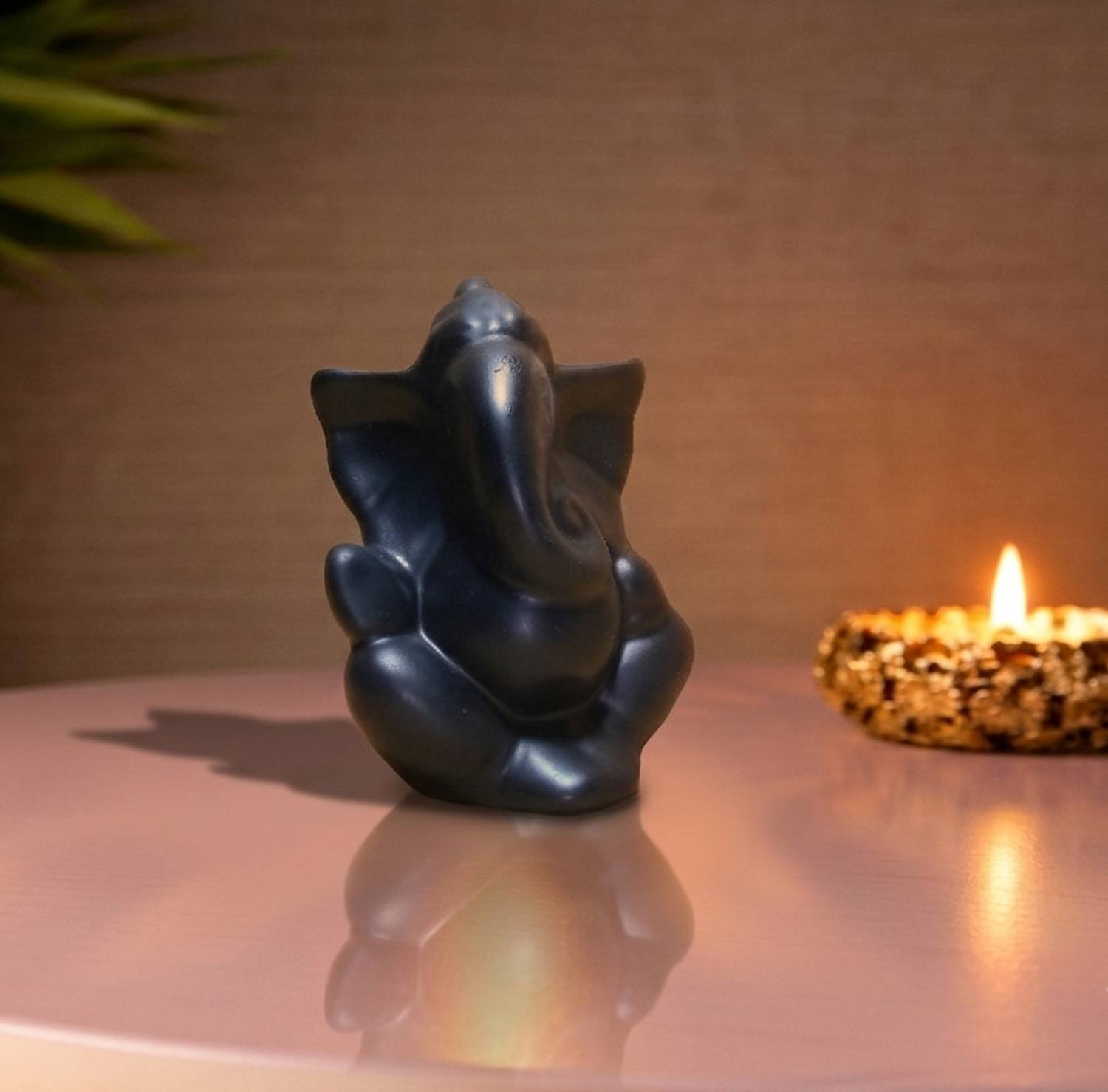 hubs Ganpati Ganesha idol Decorative Showpiece  -  9 cm