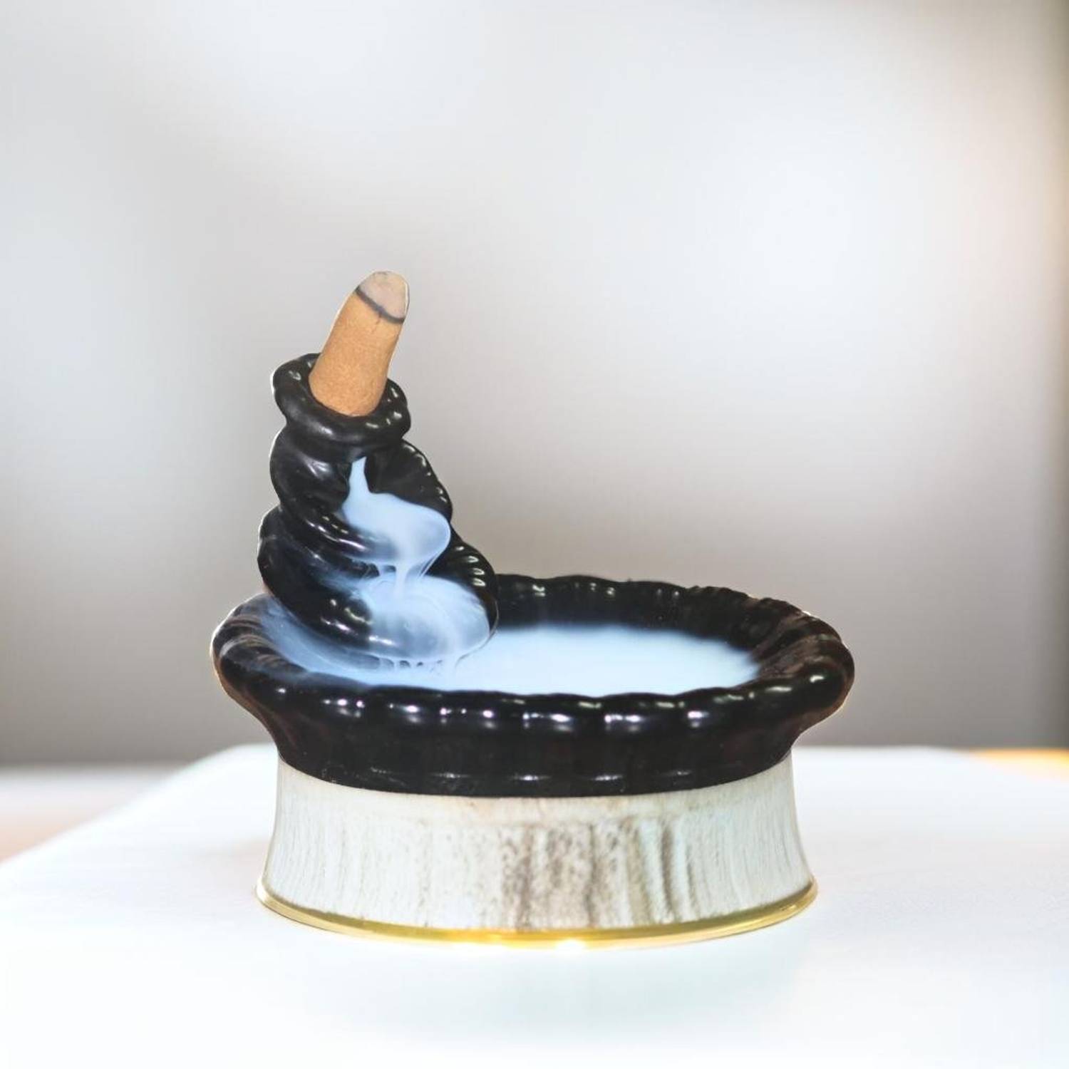 BECKON VENTURE Graceful Resin Smoke Fountain with 10Backflow Incense Sticks For Home Gift Items Decorative Showpiece - 7 cm