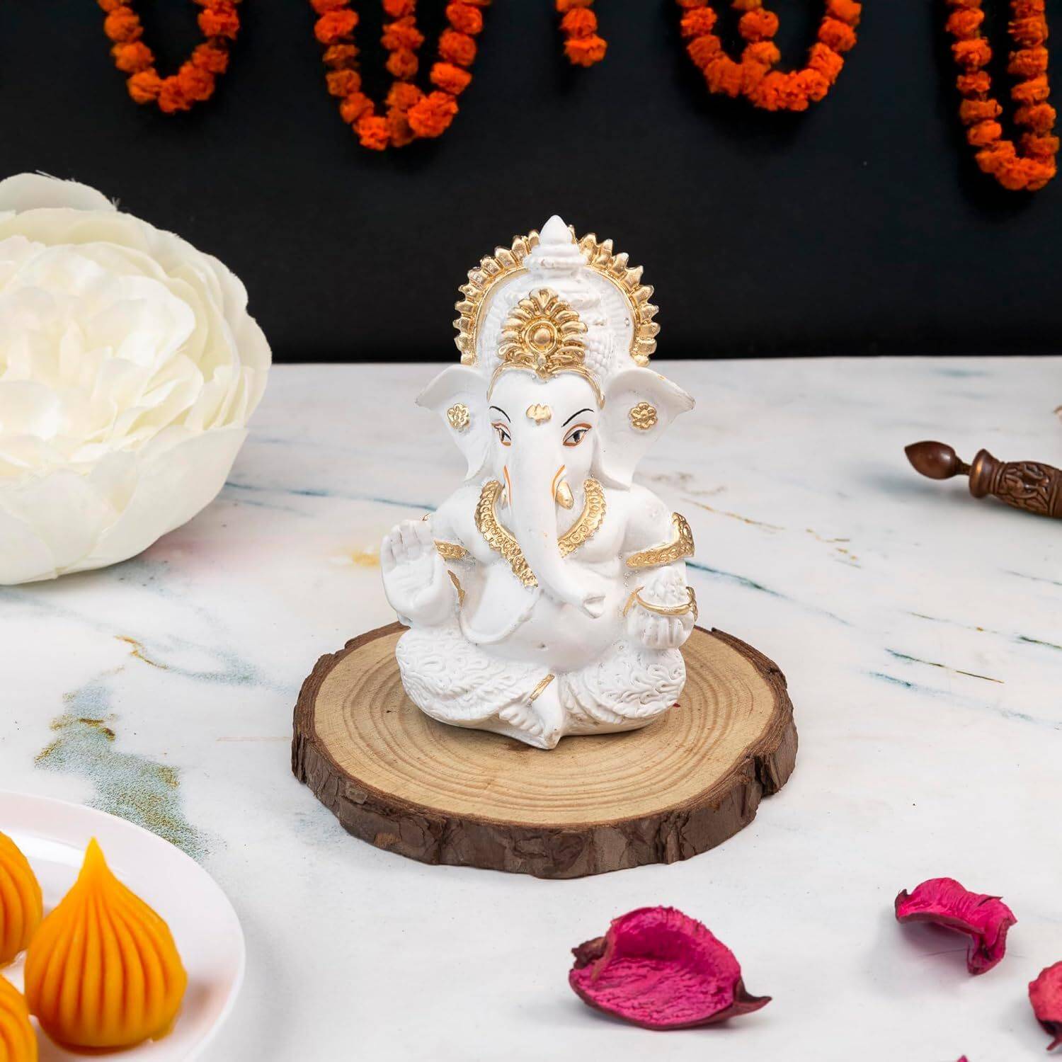 Tanvi creations Lord Ganpati Murti for Home, Office, Car Dashboard & Pooja – Gold Finish Decorative Showpiece - 8 cm