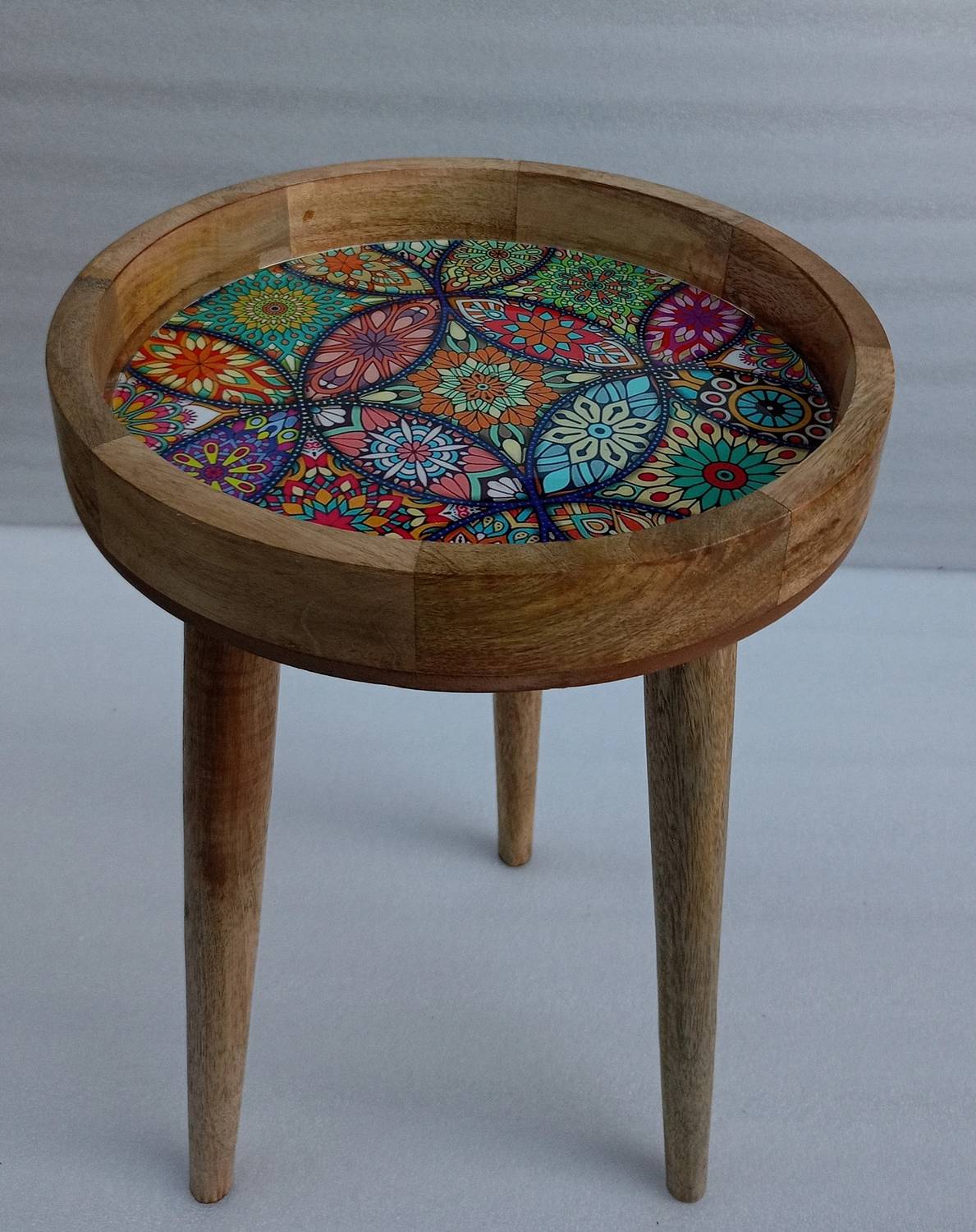 OnlineCraft Mango Wood Resin Arts Design Table SIZE ( 12 X 12 X 1