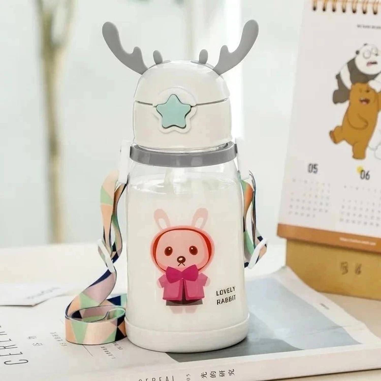 ARNAH TREASURE Kids 650ml Clear Transparent Drinking Plastic Water Bottle Kids Milk Cup