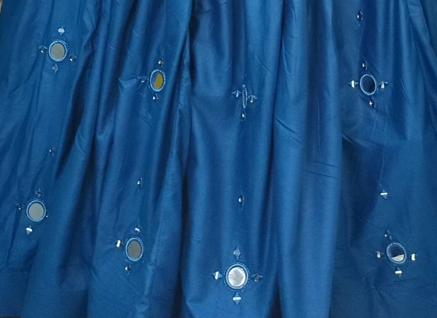 Desi Butik Embellished Blue Skirt - Image 5