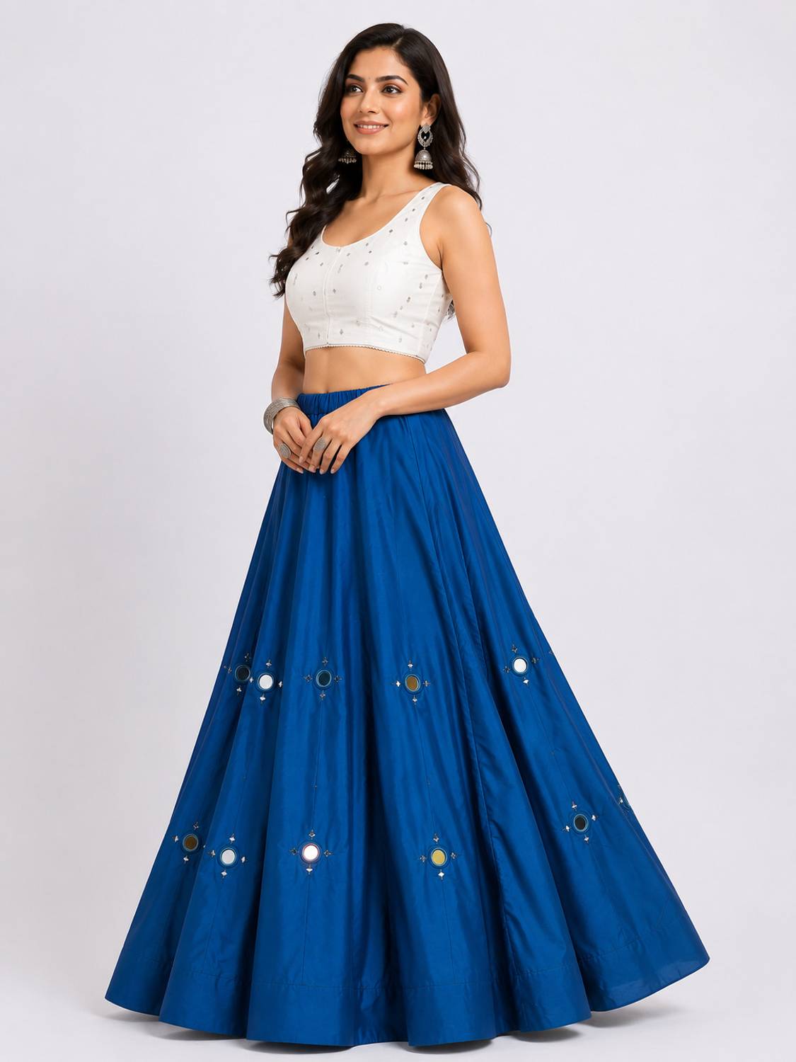 Desi Butik Embellished Blue Skirt - Image 2