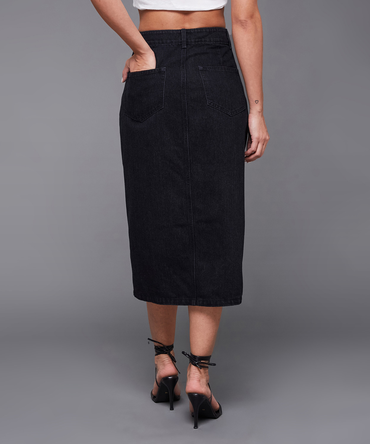 Image of Miss Chase Solid Women Straight Black Skirt