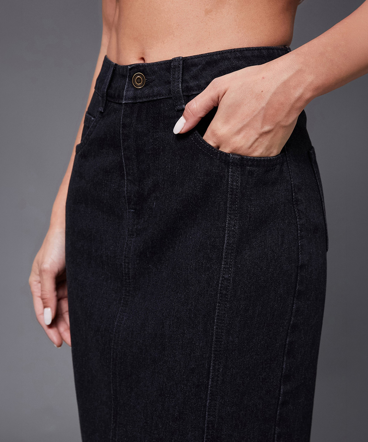 Image of Miss Chase Solid Women Straight Black Skirt