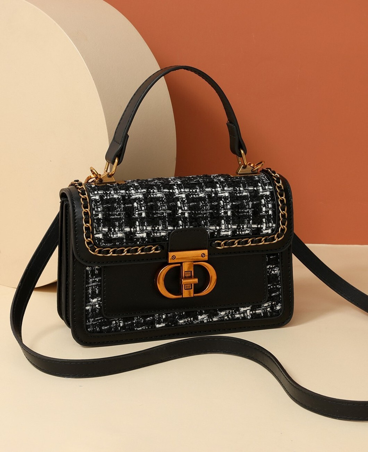Diva Dale Black, White Sling Bag Stylish Trendy Premium Bag