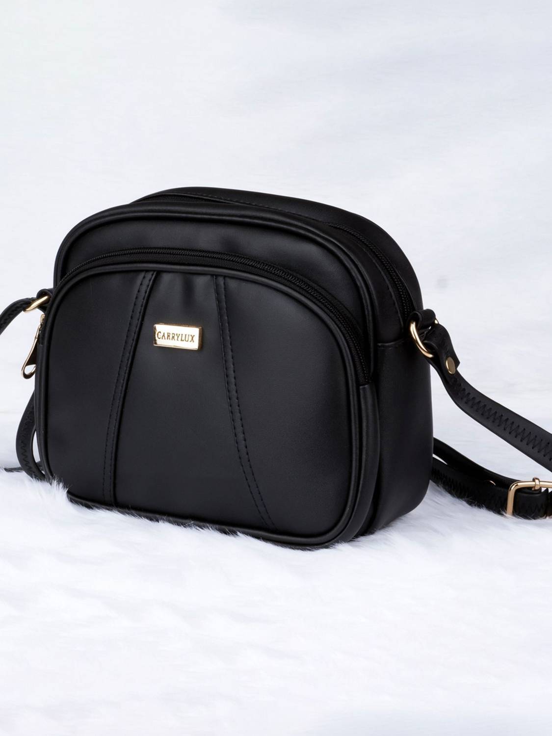 CarryLux Black Sling Bag CL-171