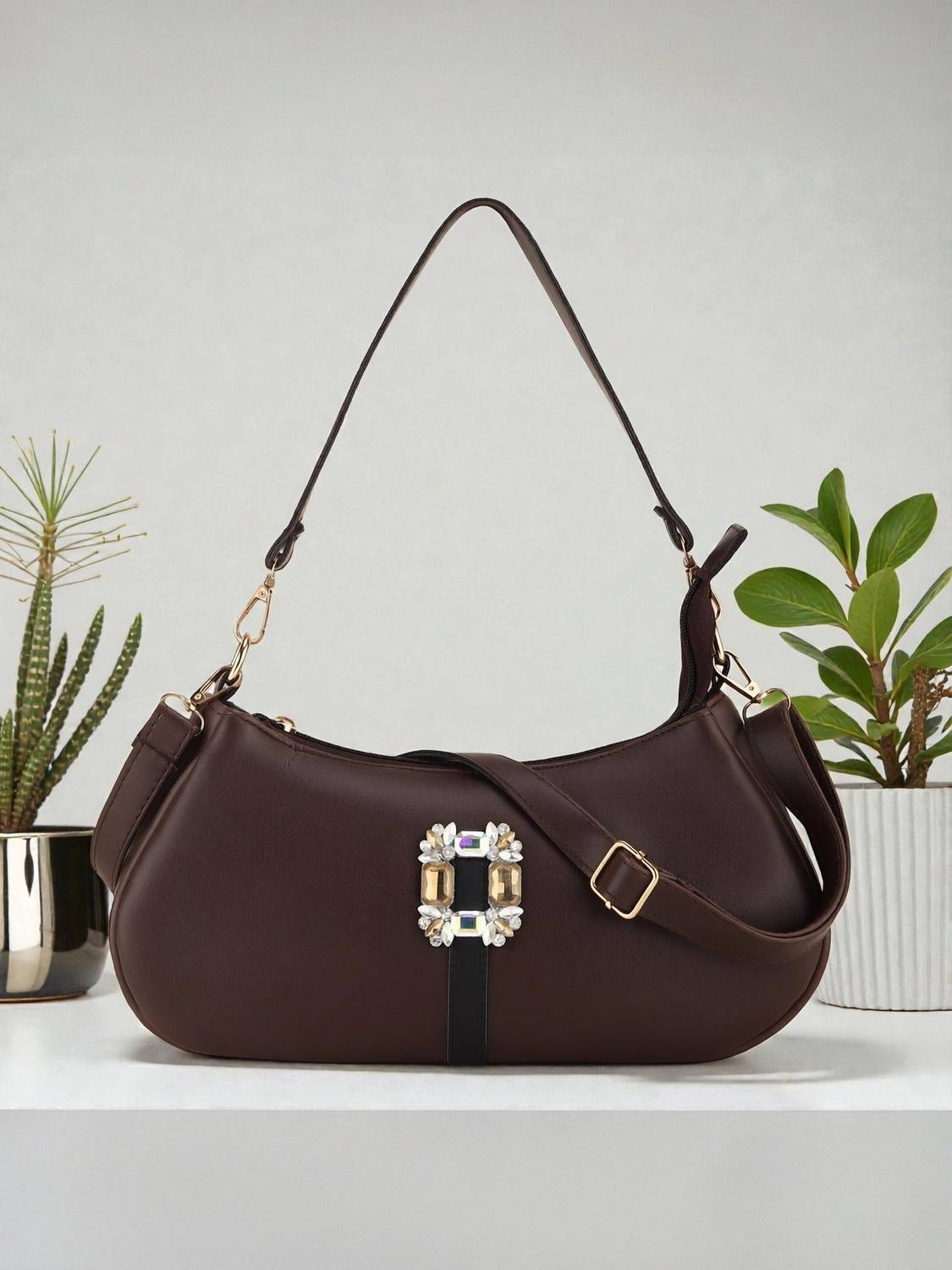 AshCrafzee Women Brown Shoulder Bag