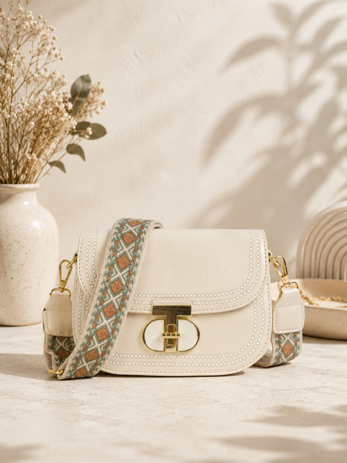 LUVOKSI White Sling Bag Dily