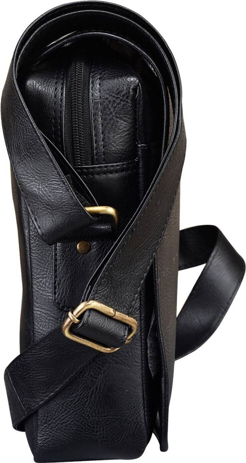 Walrus Black Sling Bag PLAY - Image 3