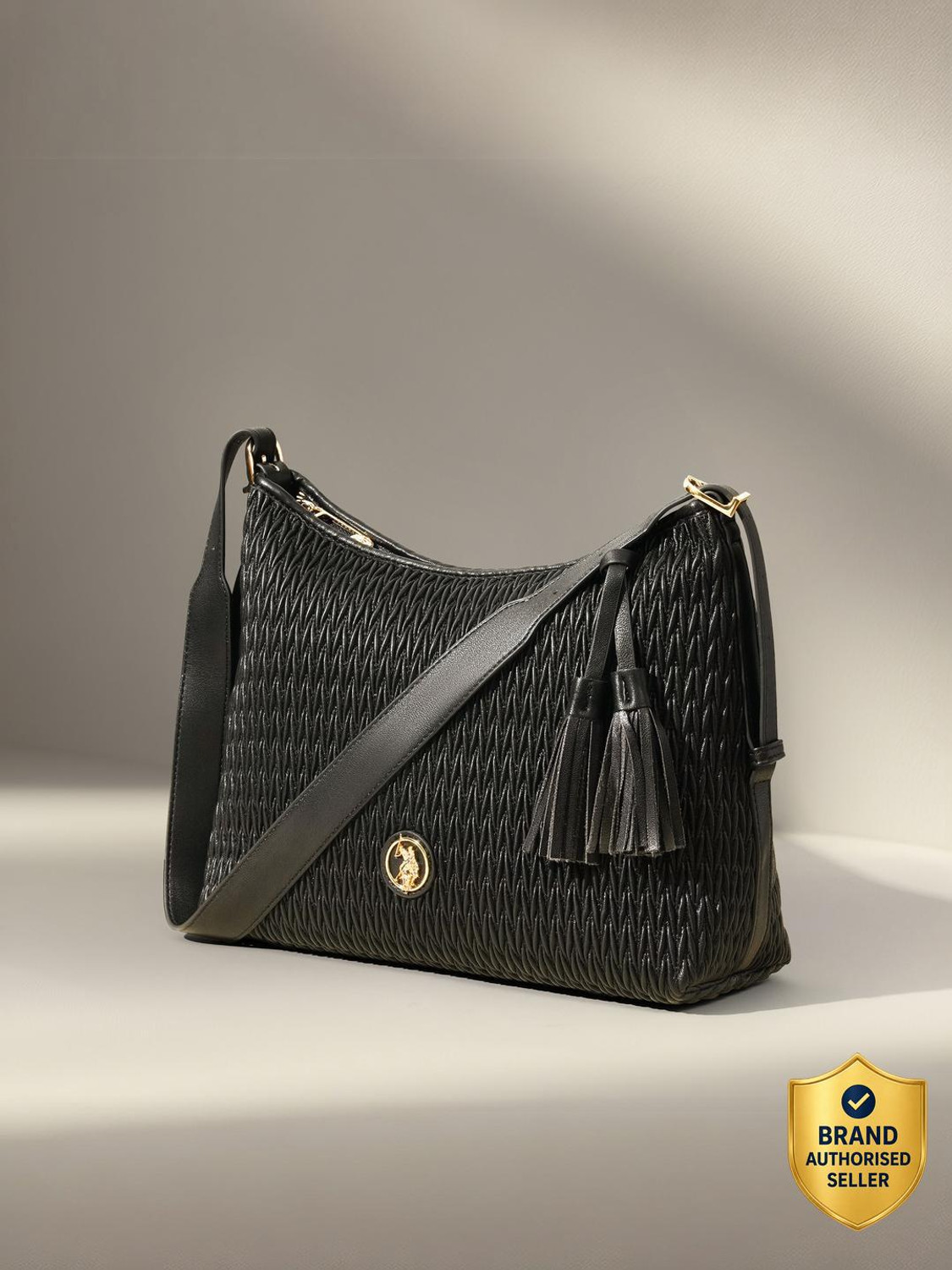 Image of U.S. POLO ASSN. Black Women Shoulder Bag Bridget Black Solid Finish Handbag