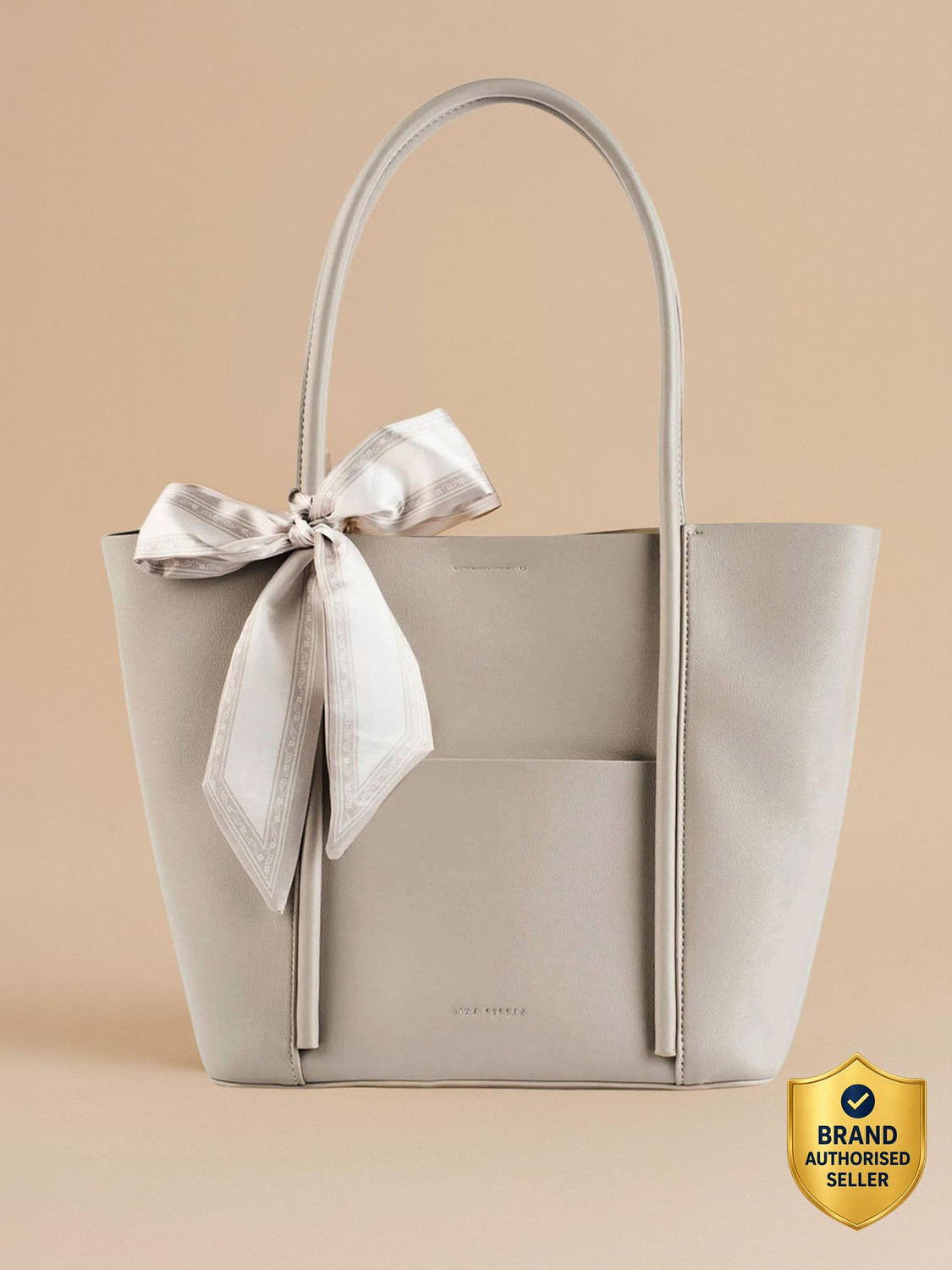 Image of LINO PERROS Beige Tote Avril Elevated Everyday Beige Tote bag