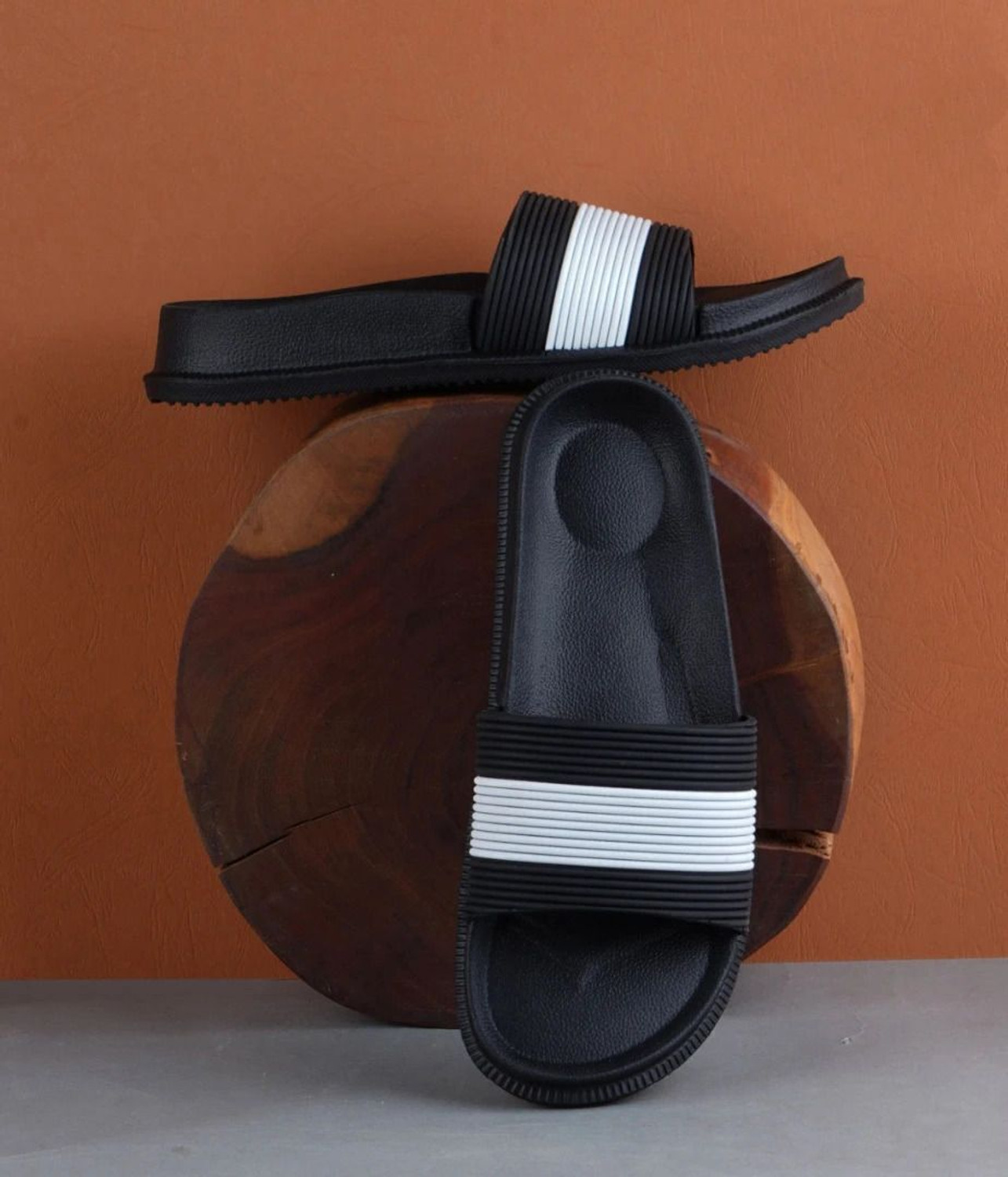 Image of slipover Men Soft Trending Comfortable Chappal Lightweight Casual Slippers for Daily Wear Slides