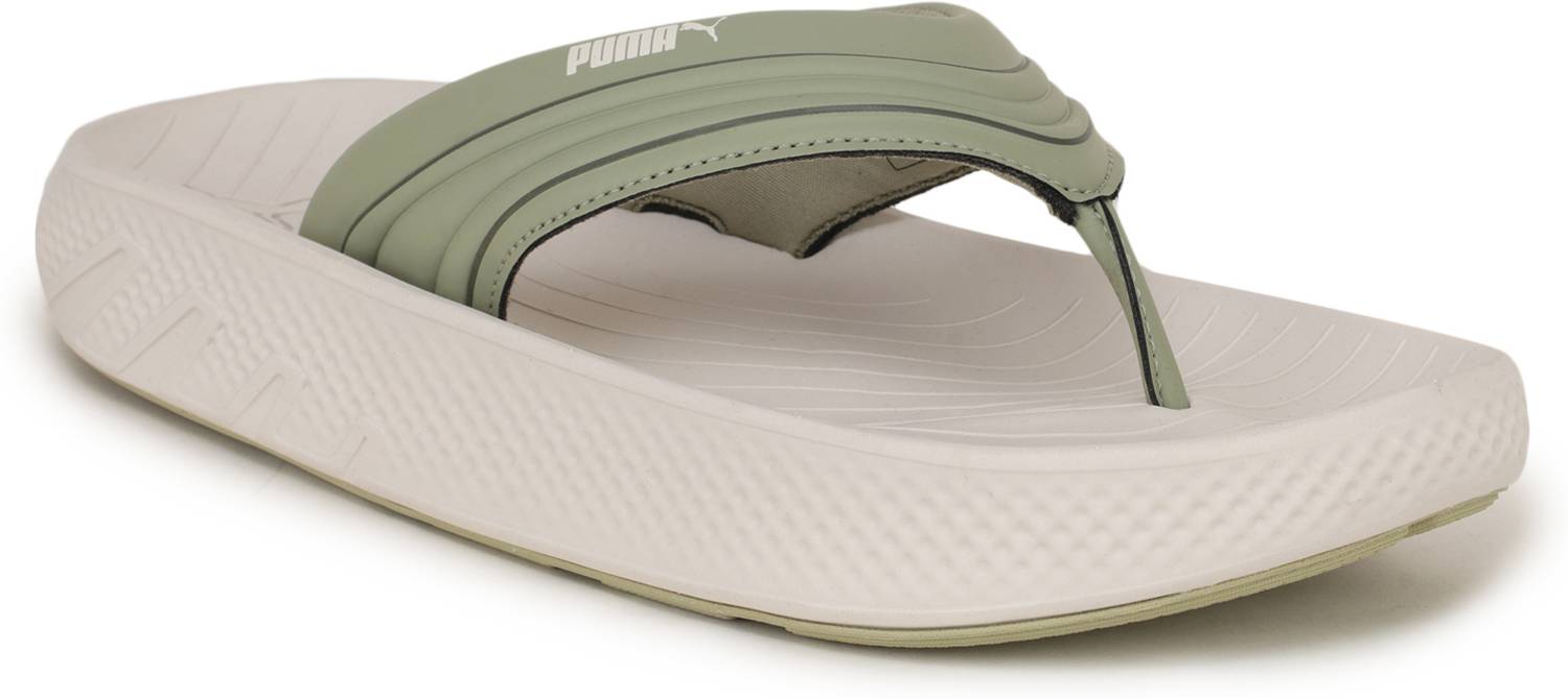 PUMA Unisex Green Flip Flops