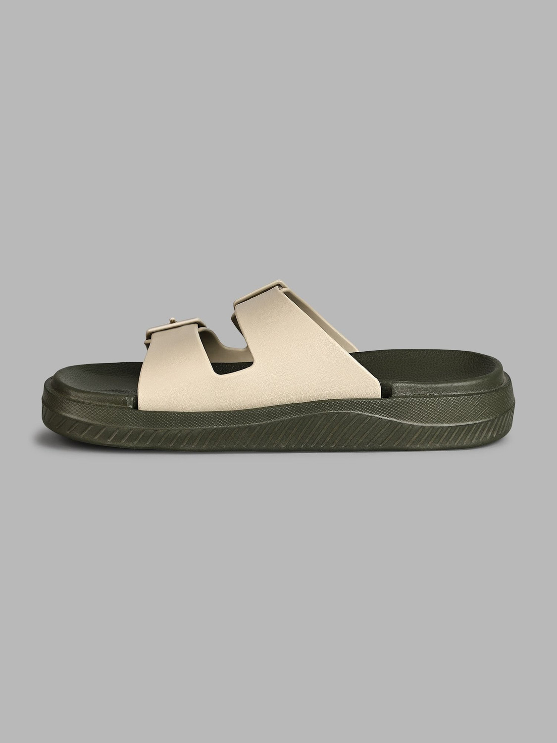 Image of WOODLAND Men Lightweight Comfortable Casual Summer Wear Slippers