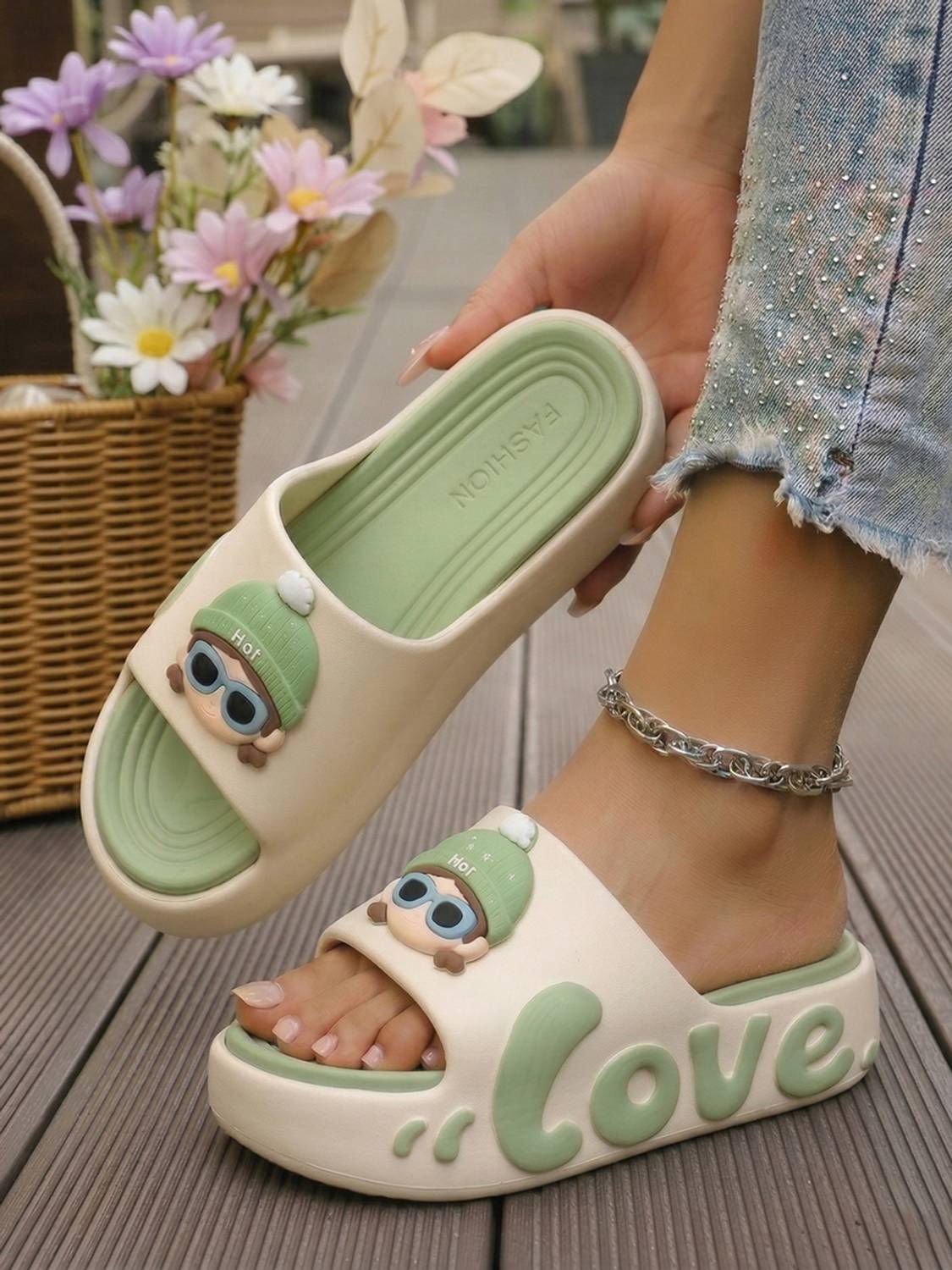 LookShine Women Slides Green - Image 3
