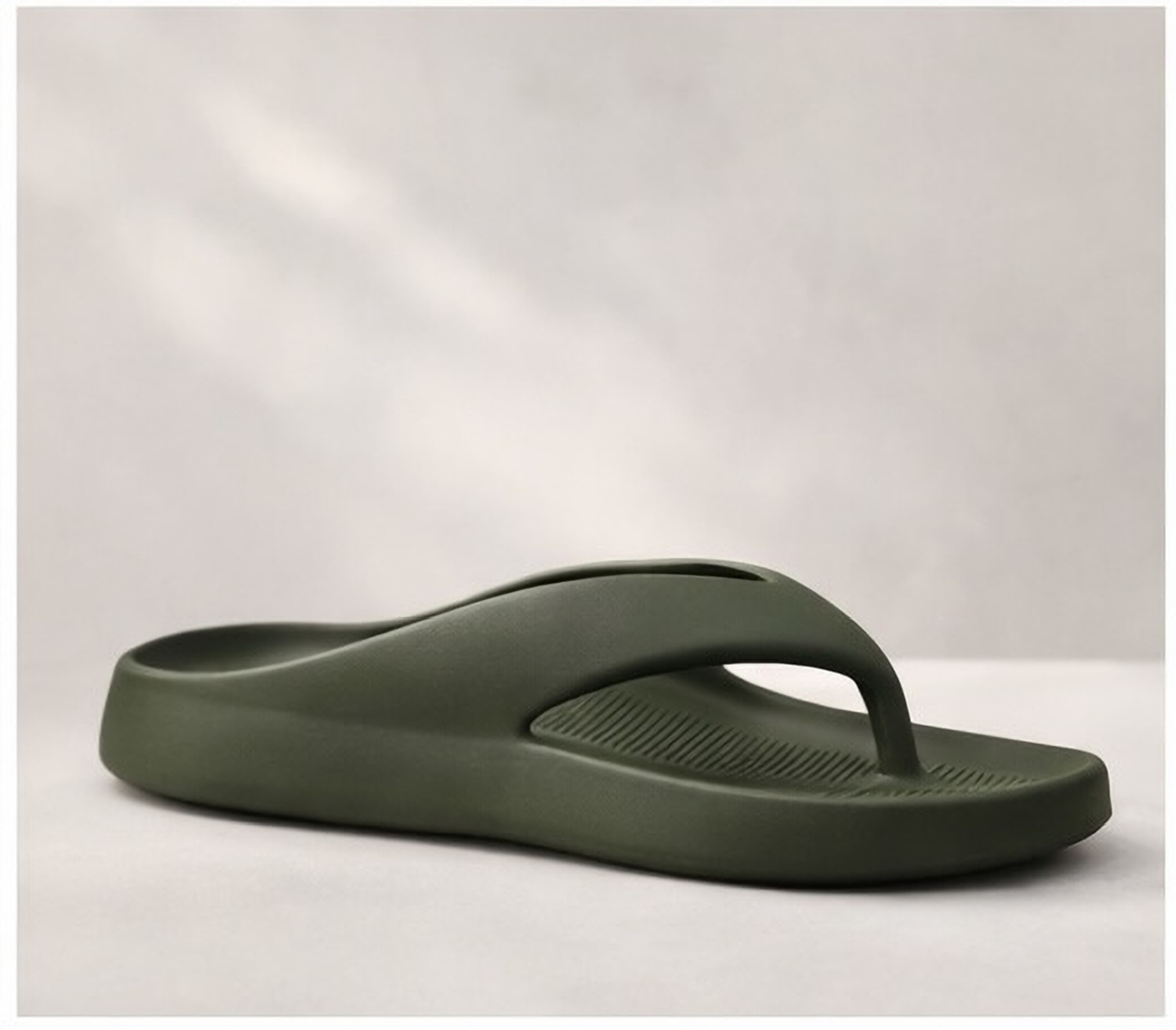 Image of VOOLIO Men Flip Flops