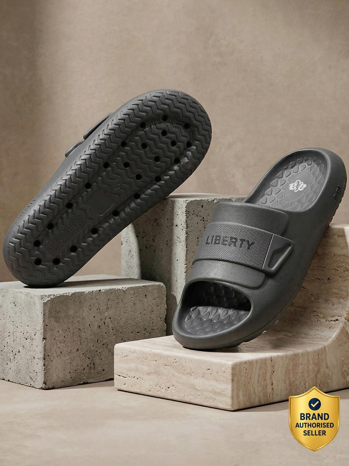 Image of LIBERTY Men Slides