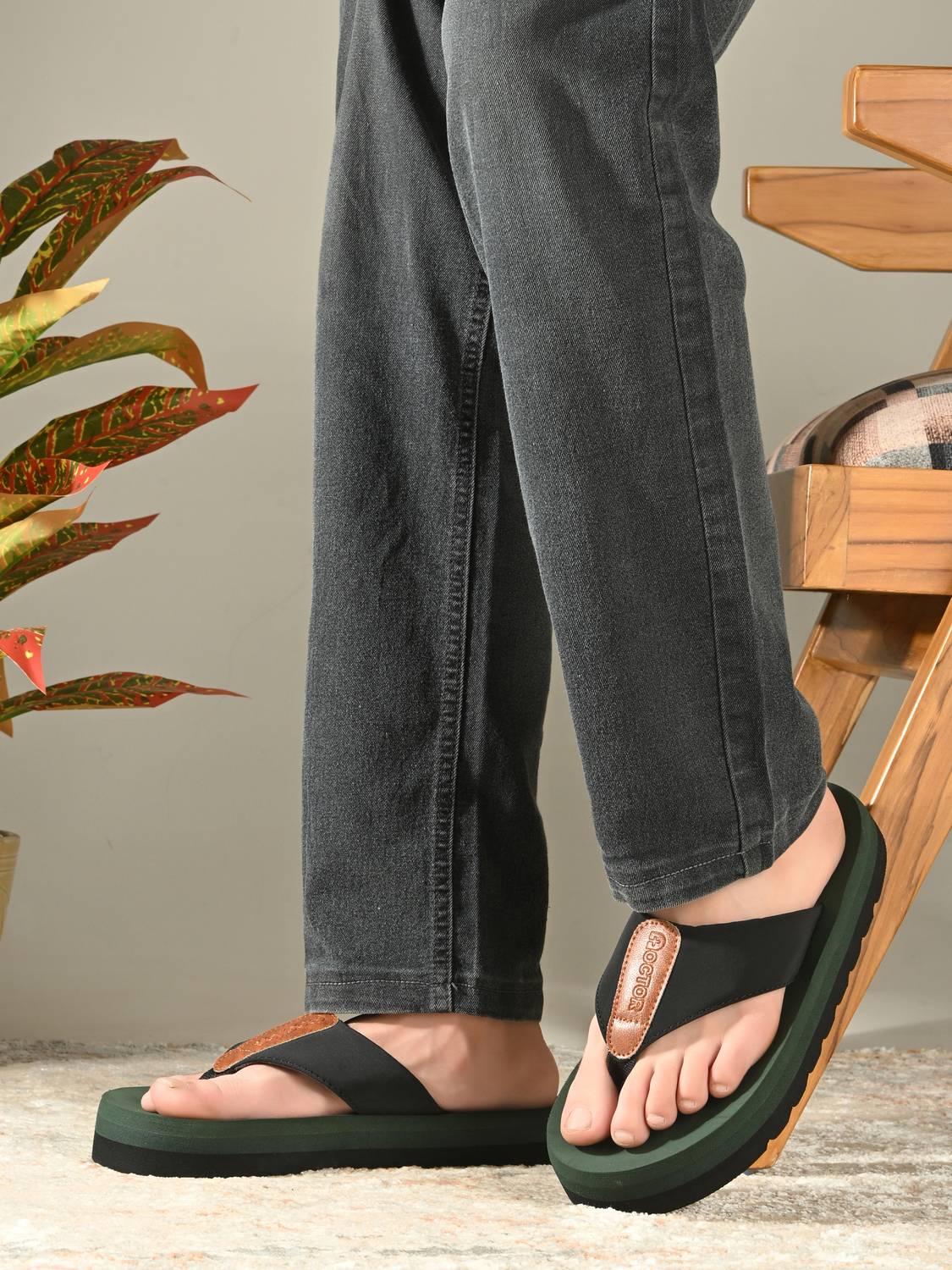 DOCTOR FEEL SOFT Men Orthopedic Slippers - Image 4