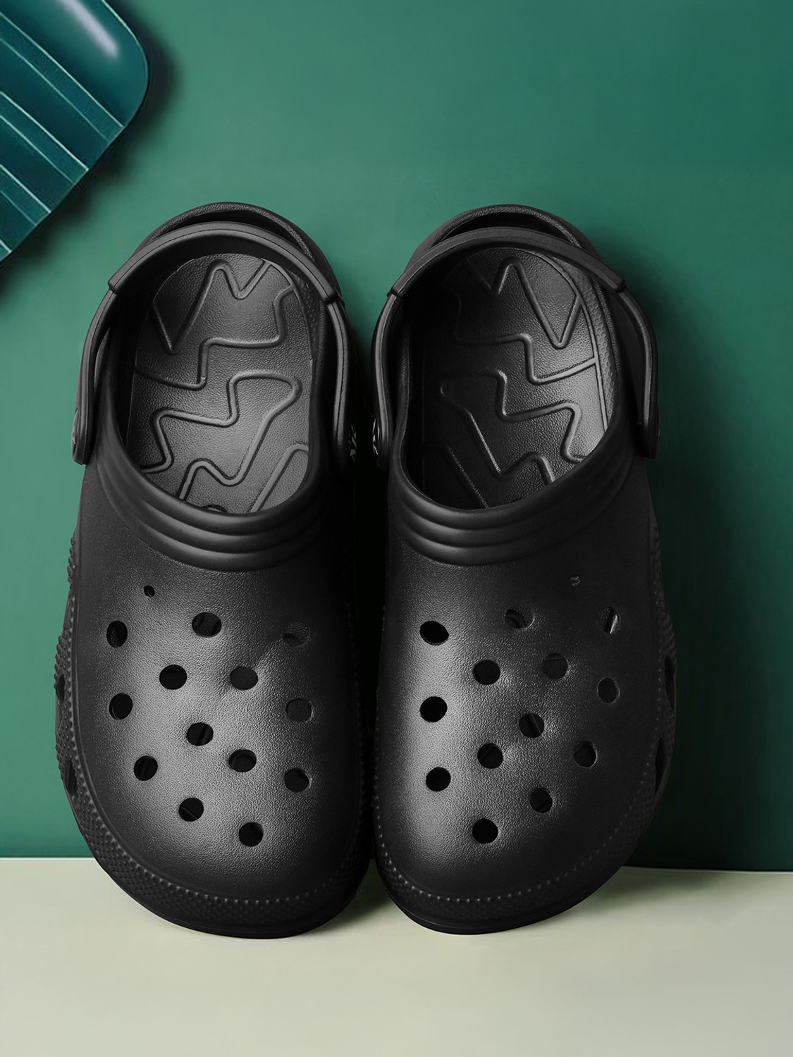 Image of MONKS & KNIGHTS Black Lightweight Flexible All Day Clogs for men, MK-CLG-005-JB Men Clogs