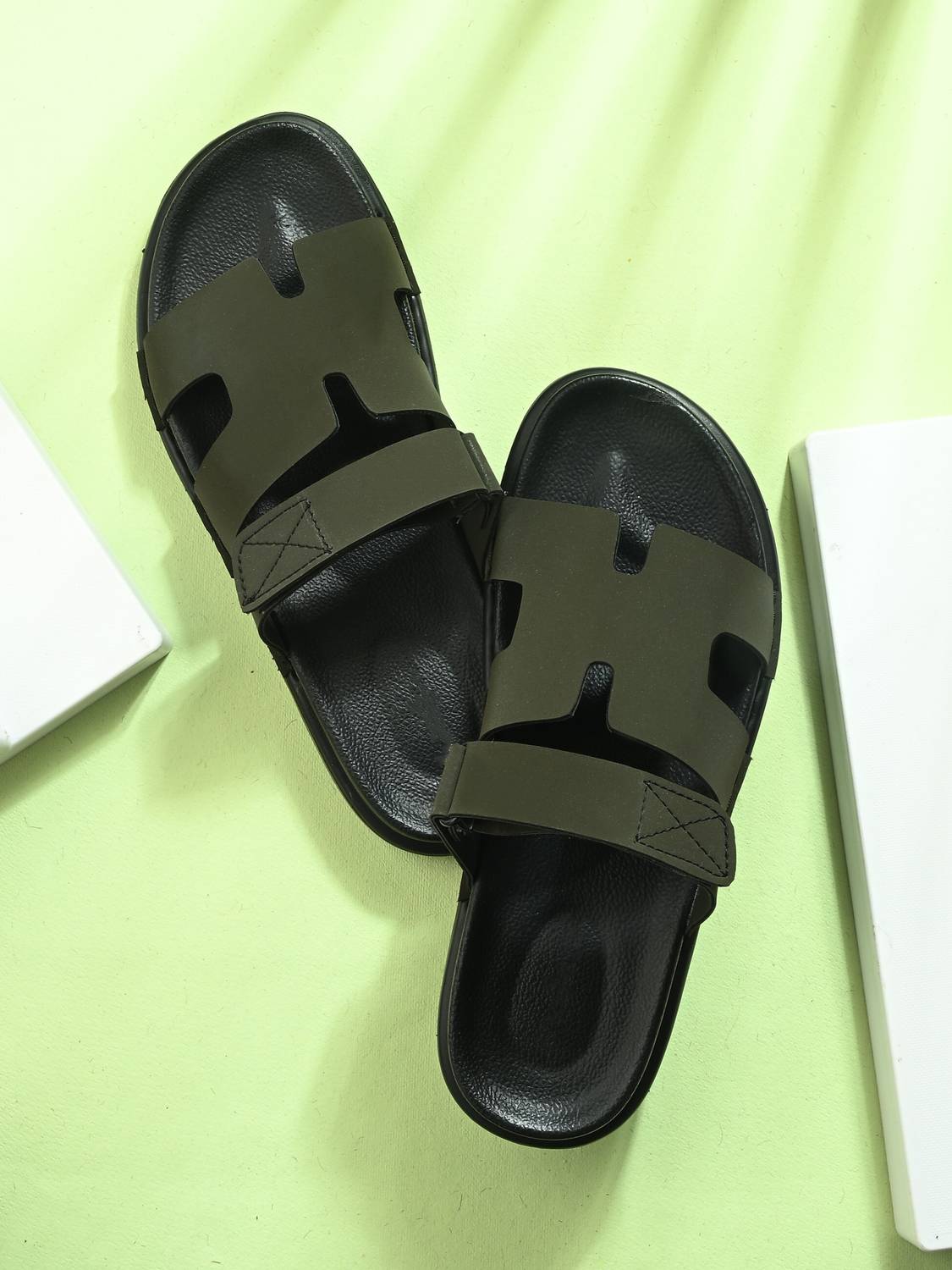 Arivo Men Slippers