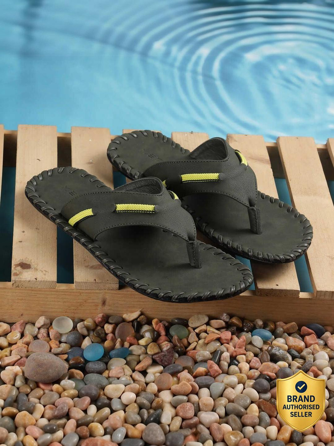 Image of METRO Men Slippers