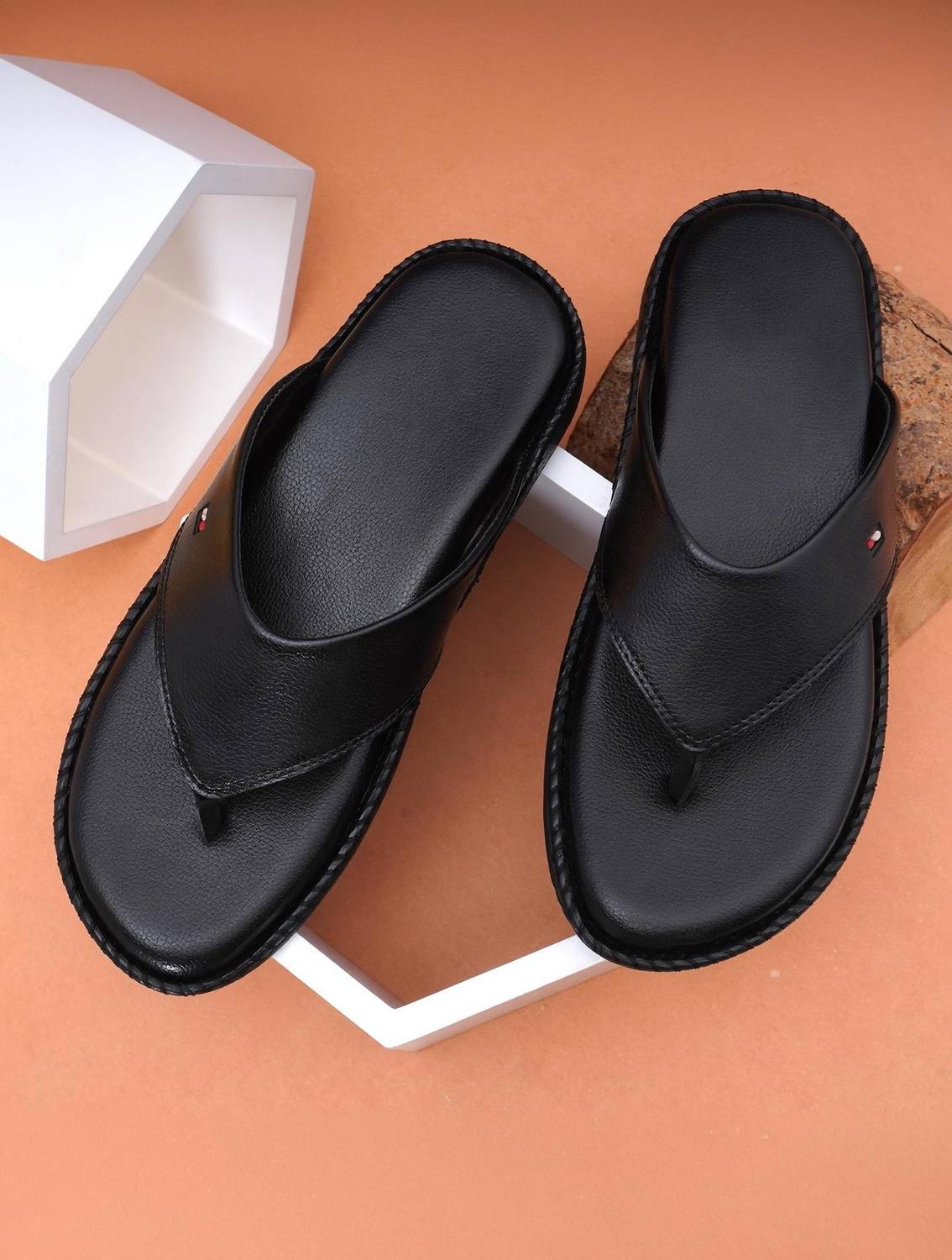 BUKARO Men Black Flip Flops - Image 1