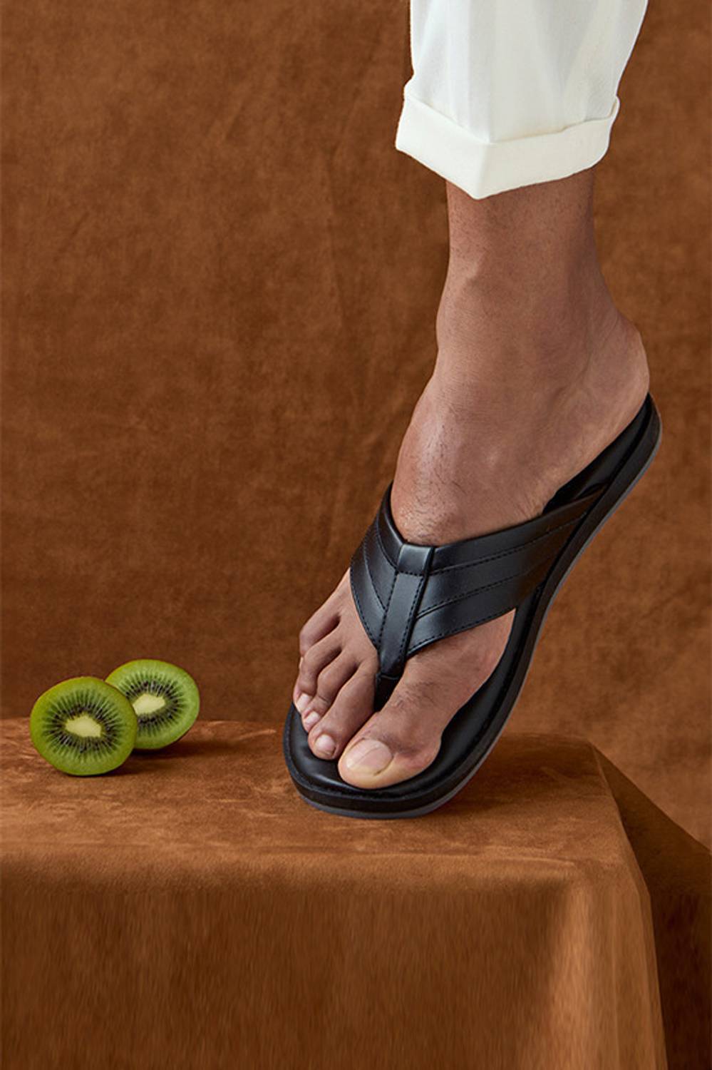 Neemans Men Black Flip Flops - Image 2