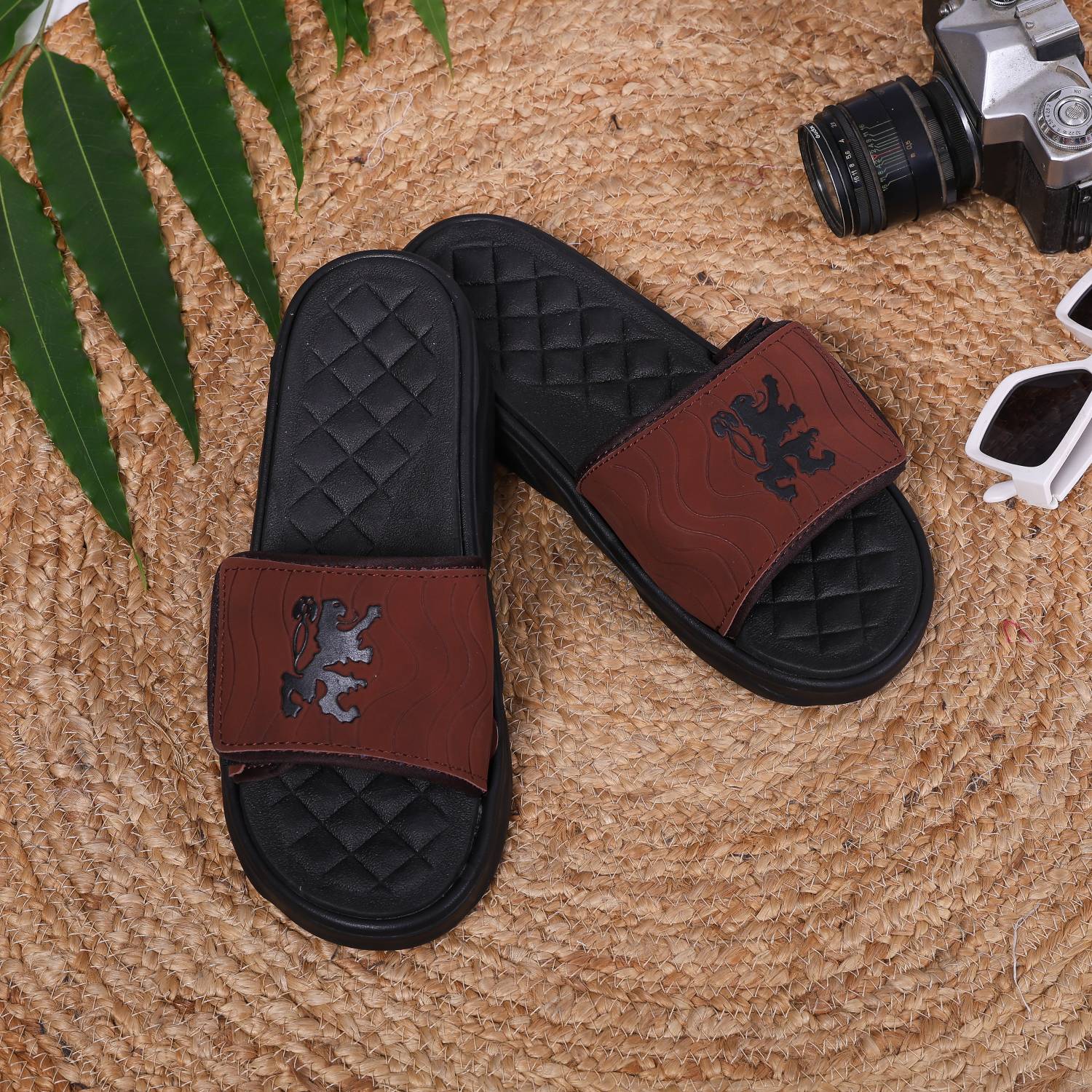 STYLE Men Brown Slides - Image 3