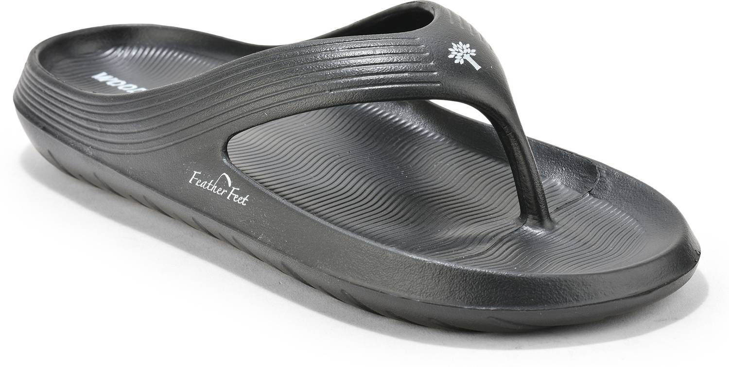 WOODLAND Men Casual Summer Slippers - Image 2