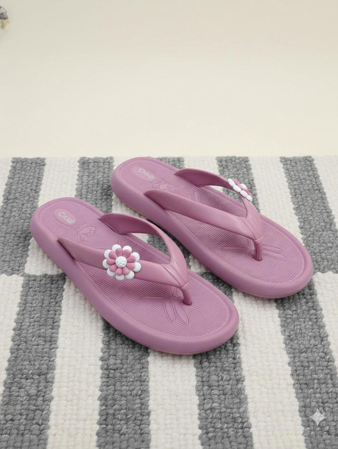Image of Lehar Women Slippers