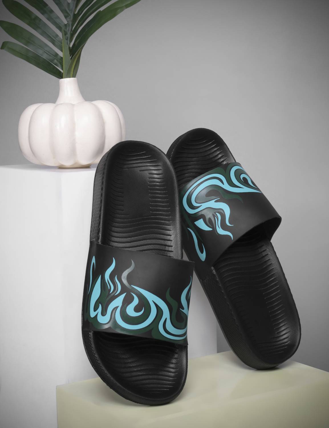 ATHREE Men Slides
