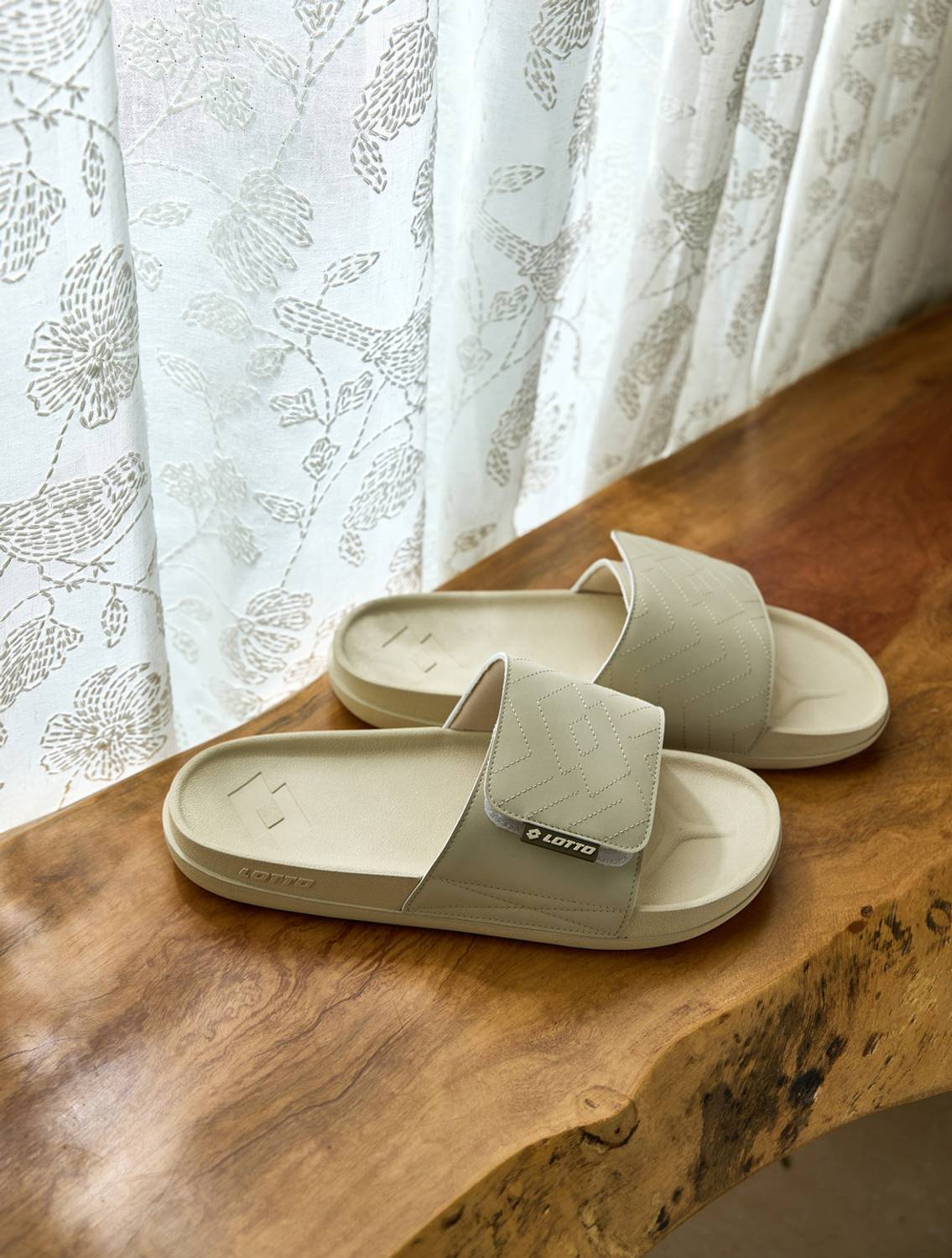 LOTTO Men Enduro TX Slides - Buy LOTTO Men Enduro TX Slides Online at Best  Price - Shop Online for Footwears in India | Flipkart.com