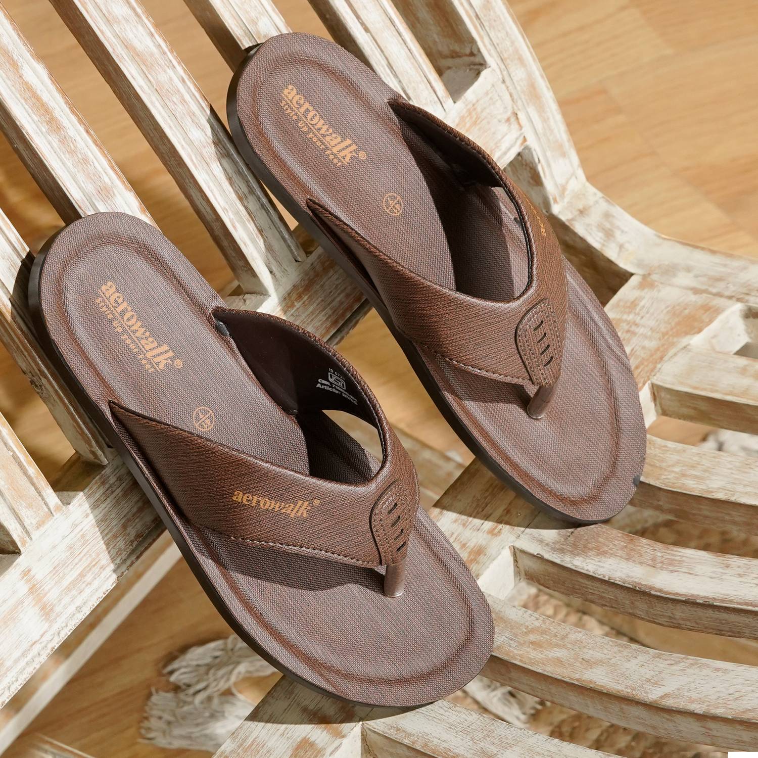 aerowalk Men Slippers