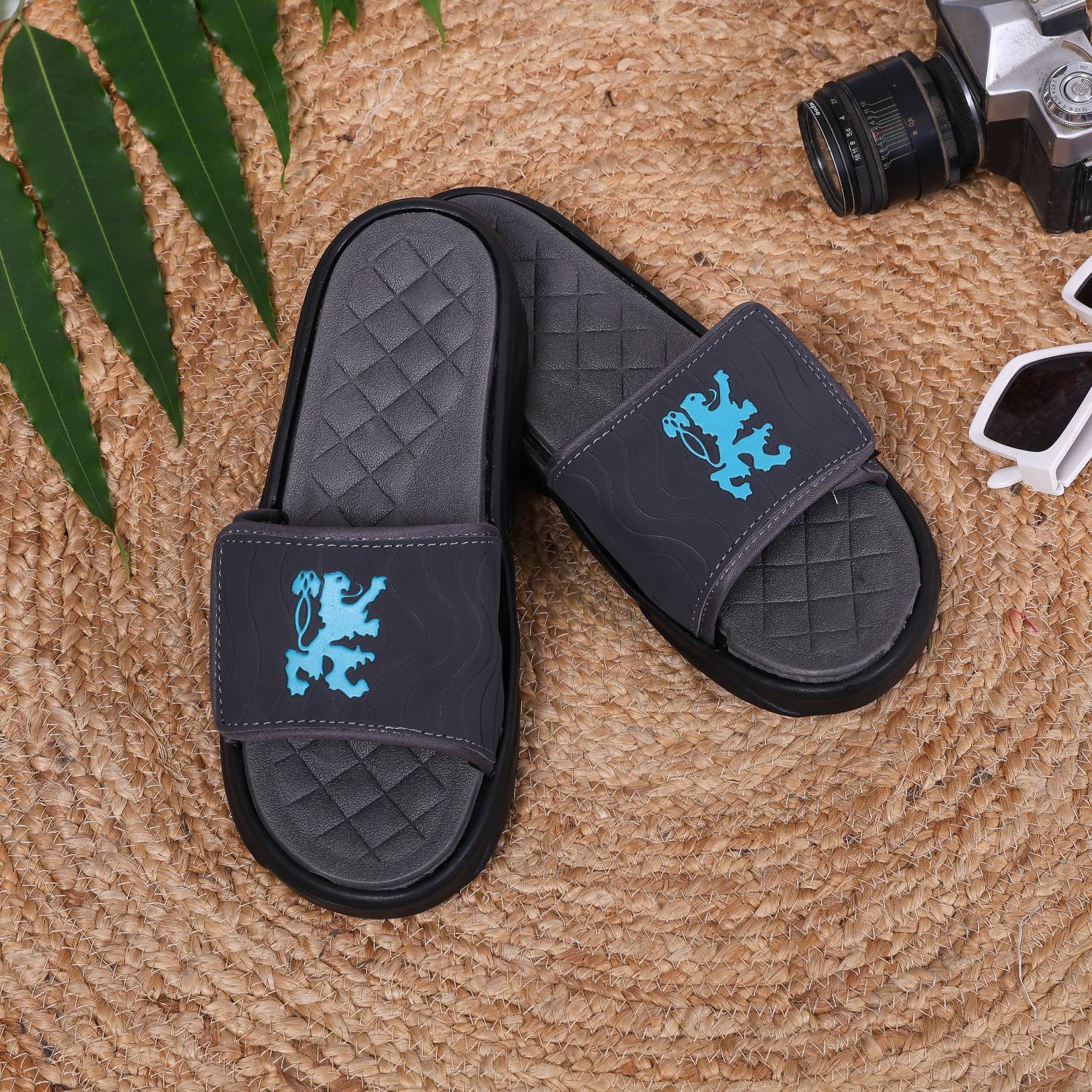 STYLE HEIGHT Men Slides Gray - Image 3