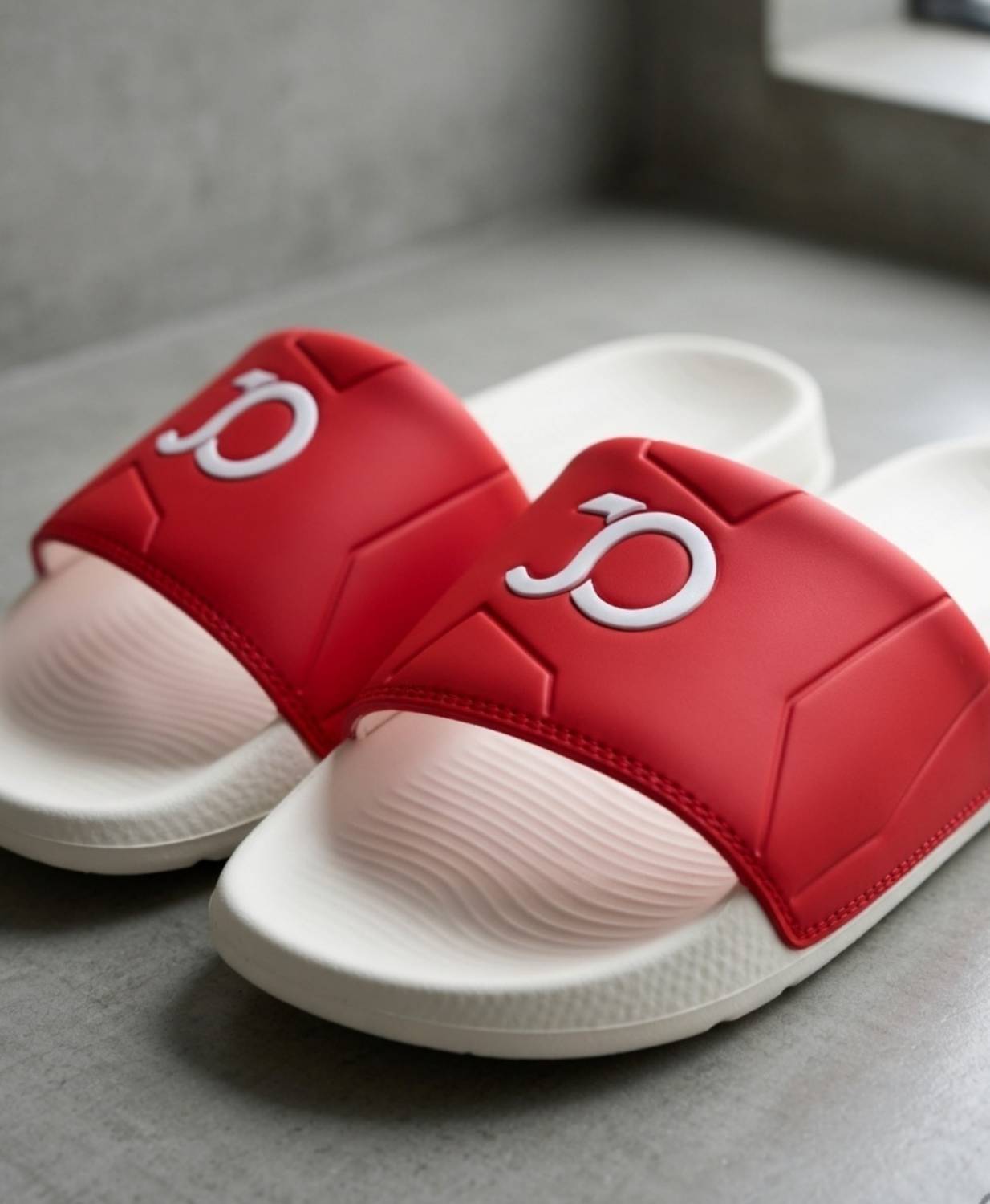 jootiyapa Men Slides White - Image 1
