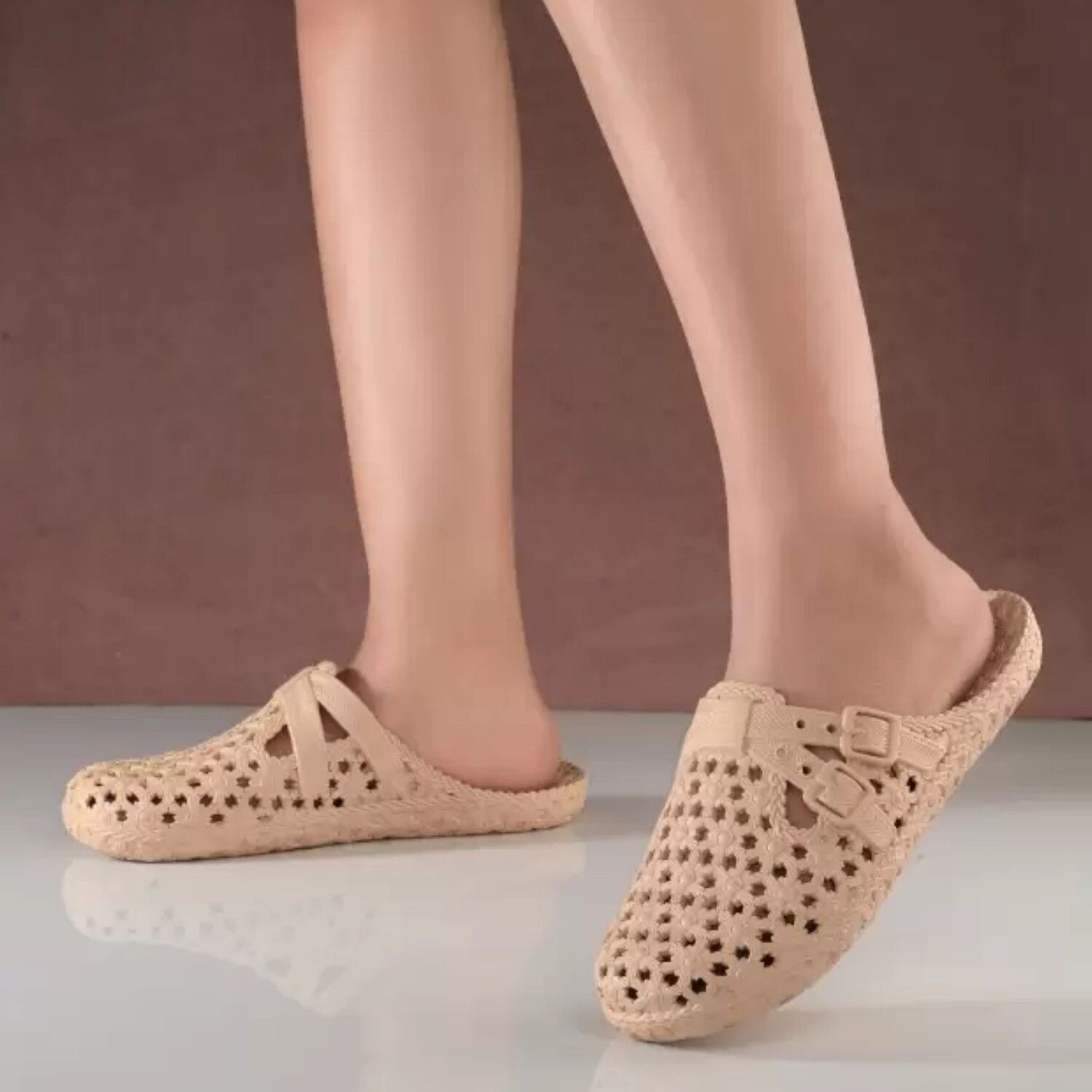 Image of FORMIC Women Slippers