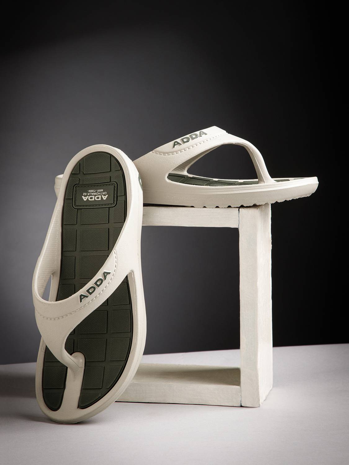Adda Men White Flip Flops - Image 3