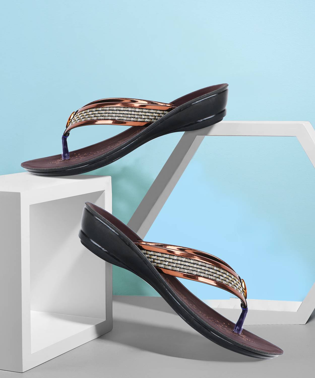 Aaska Women Flip Flops