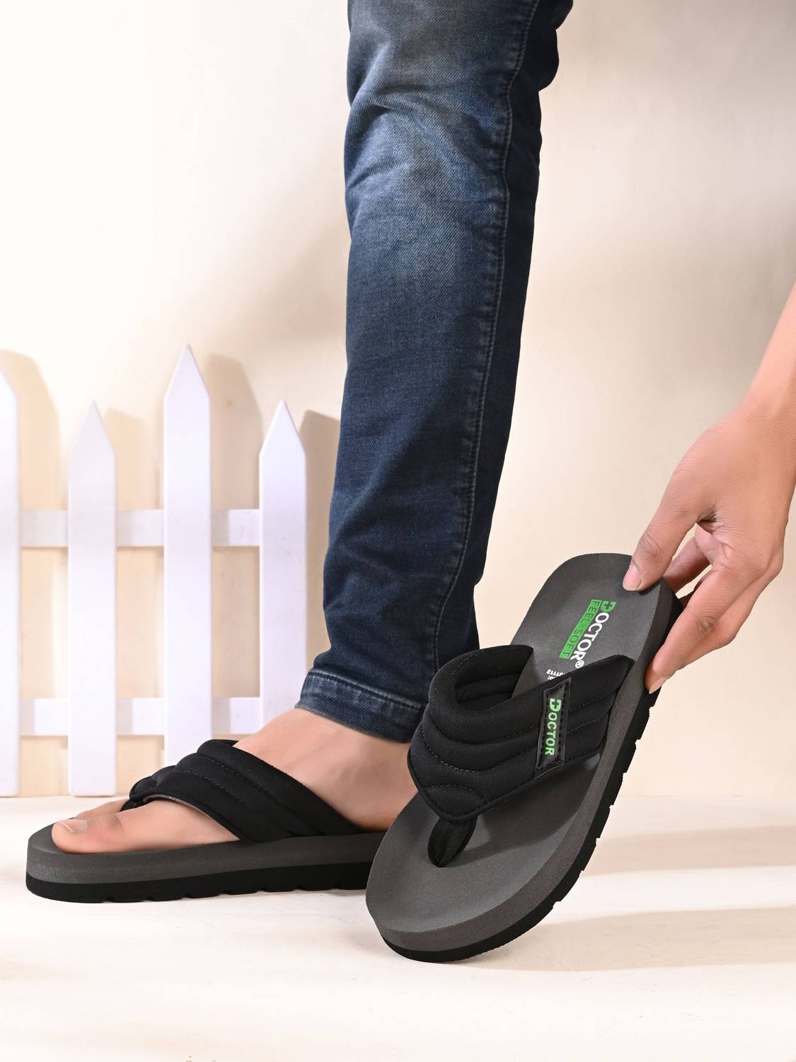 DOCTOR Men Slippers Soft Sole - Image 2