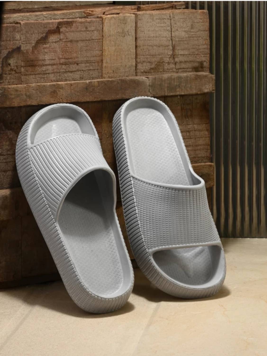 Dee Rook Men Slippers