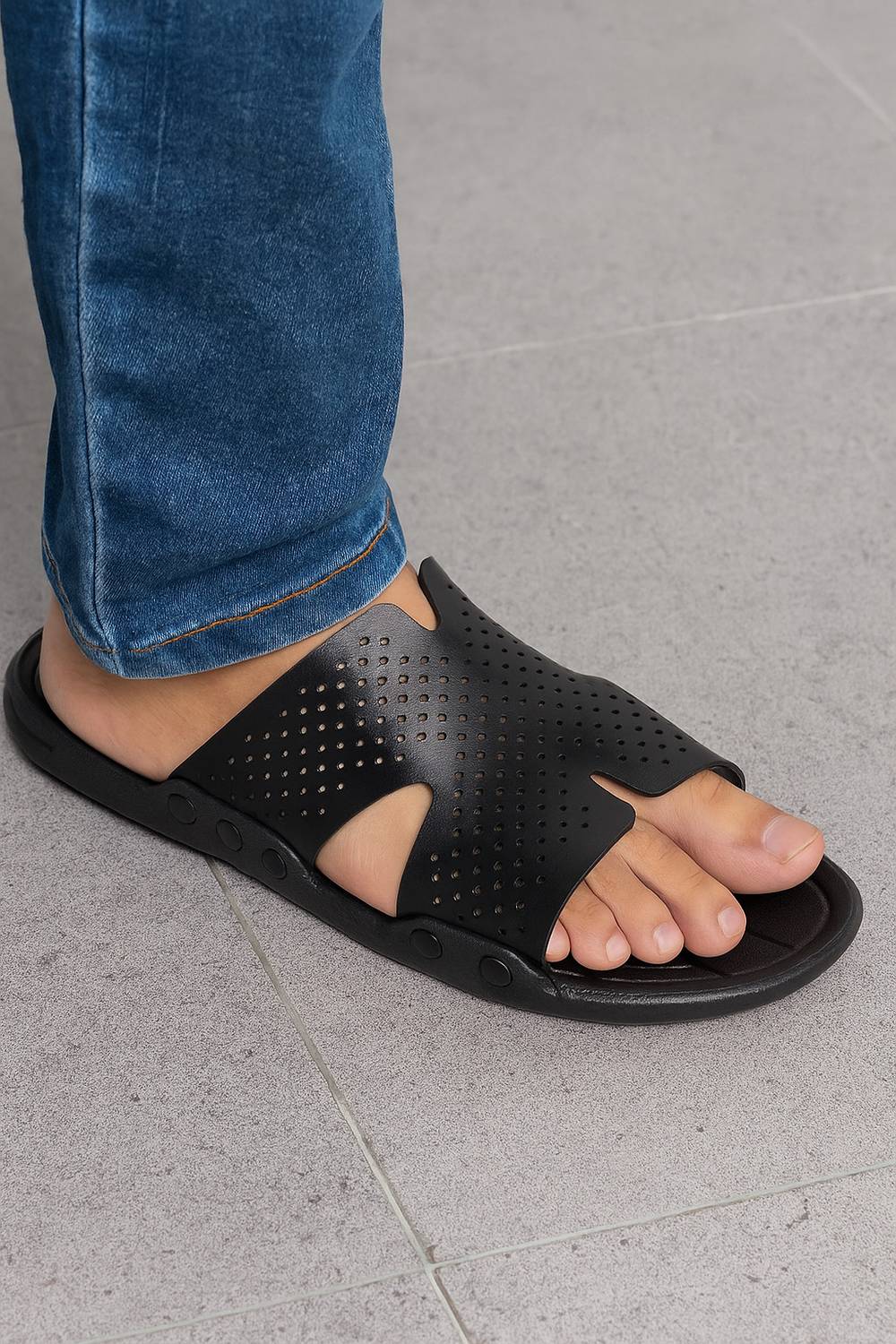 BEKON Men Flip Flops